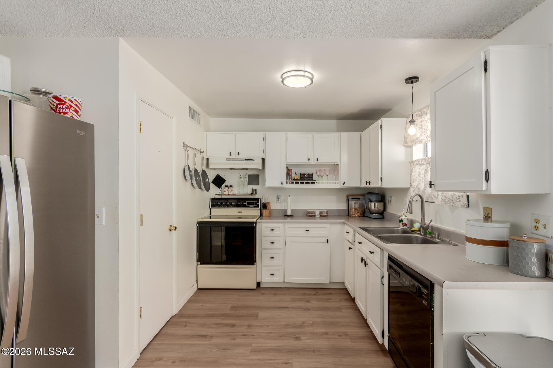 Valley View East NO. 6 (1-143) - Residential
