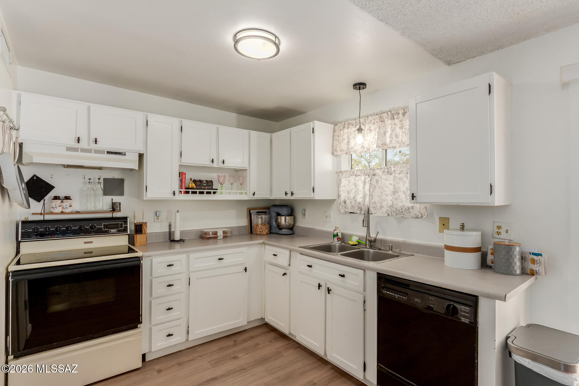 Valley View East NO. 6 (1-143) - Residential