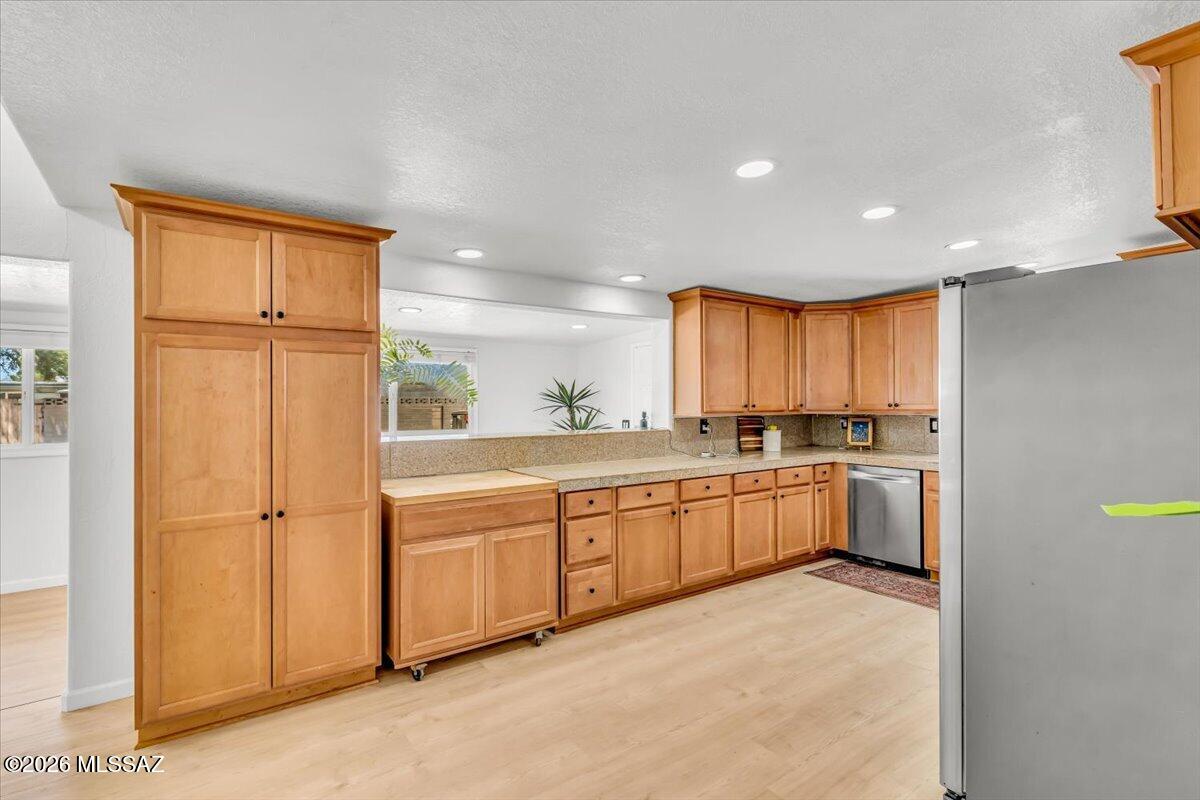 Sherwood Village Terrace (1-85) - Residential