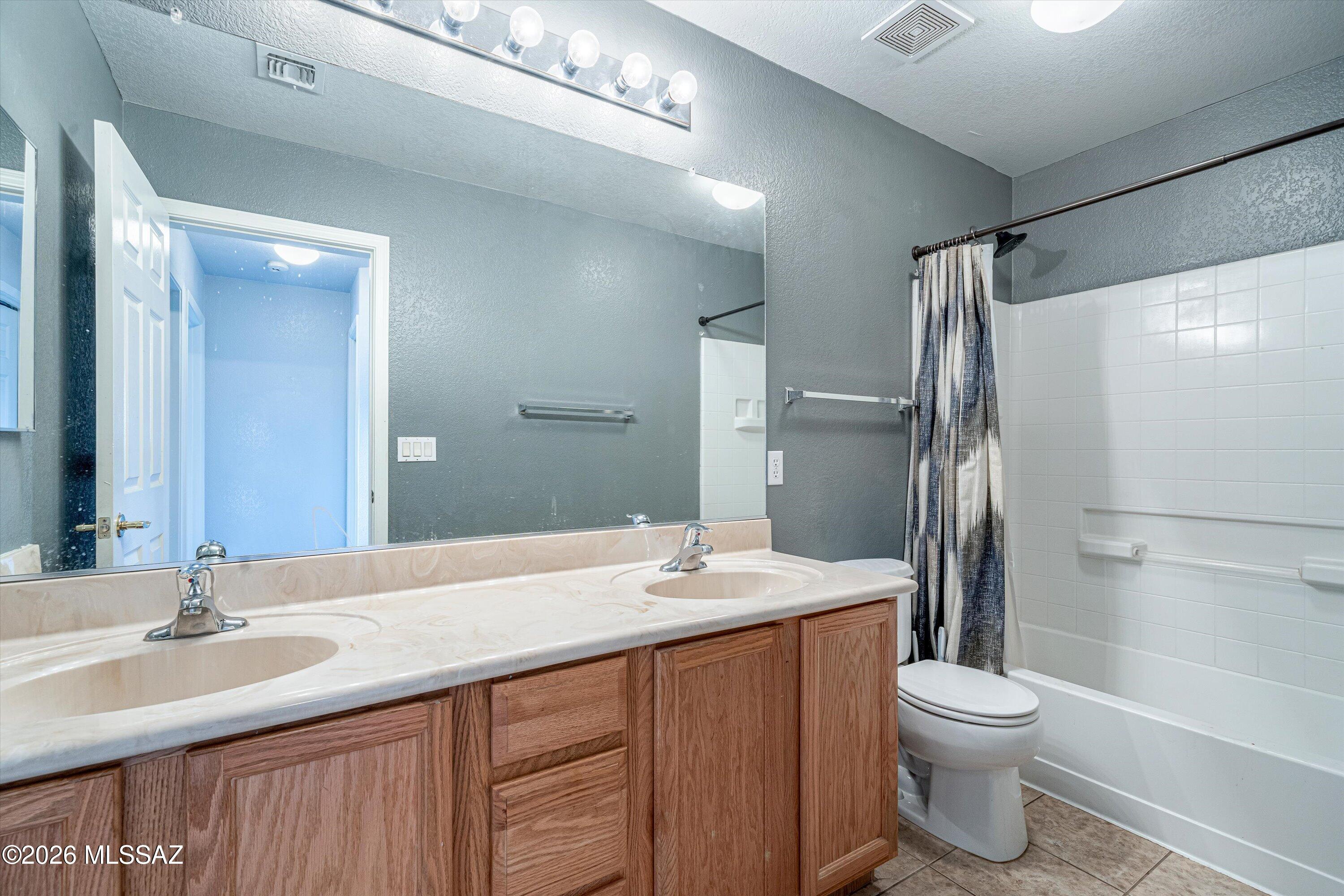 Star Valley Blk. 10 (1-228) - Residential