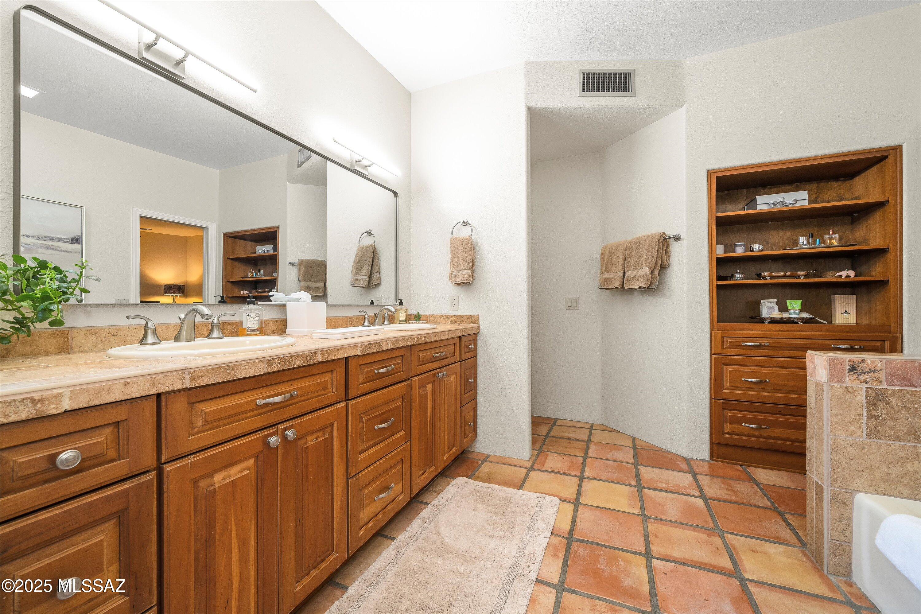 Indian Trails Estates (34-73) - Residential