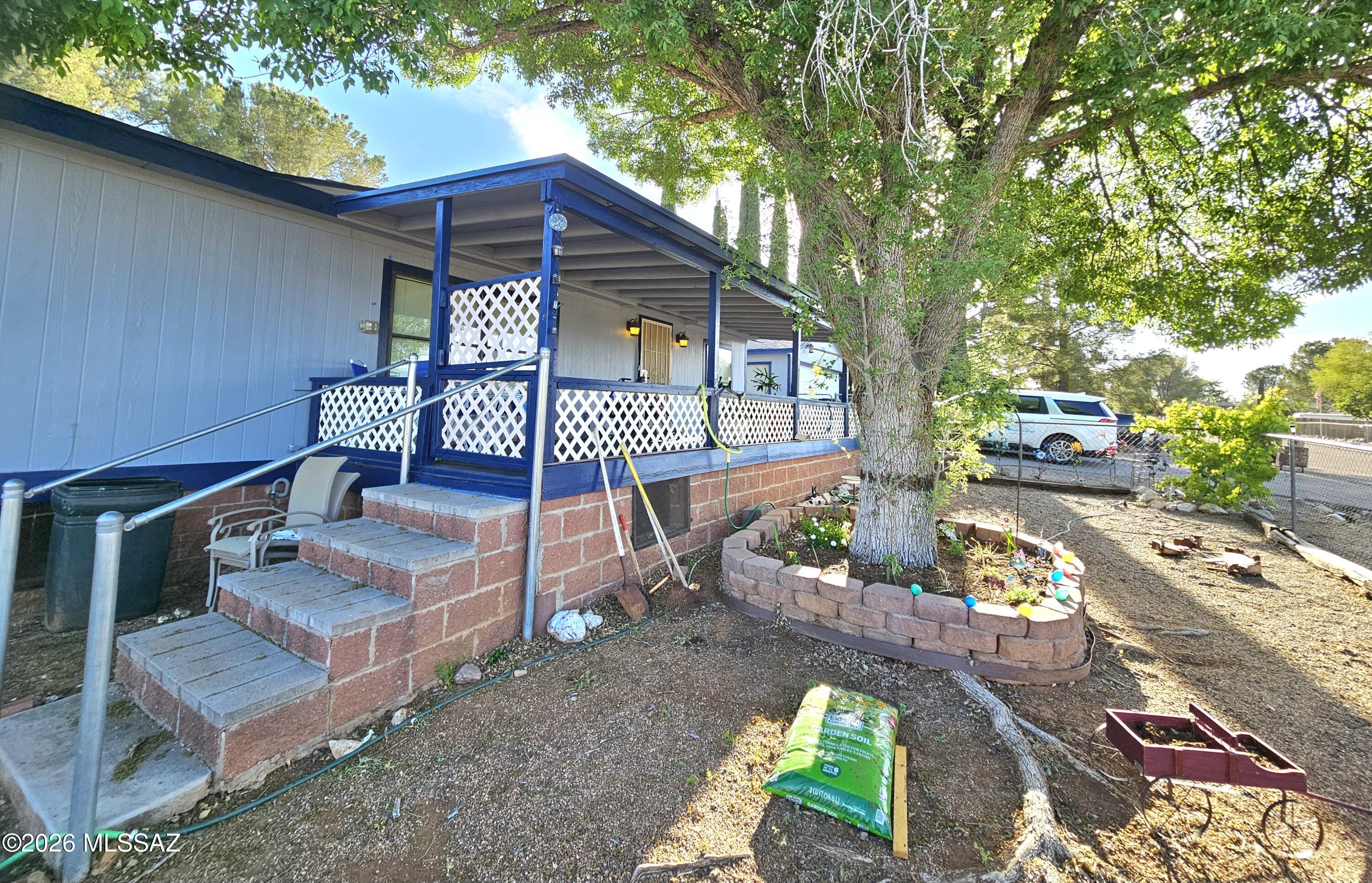 Mescal Lakes - Residential