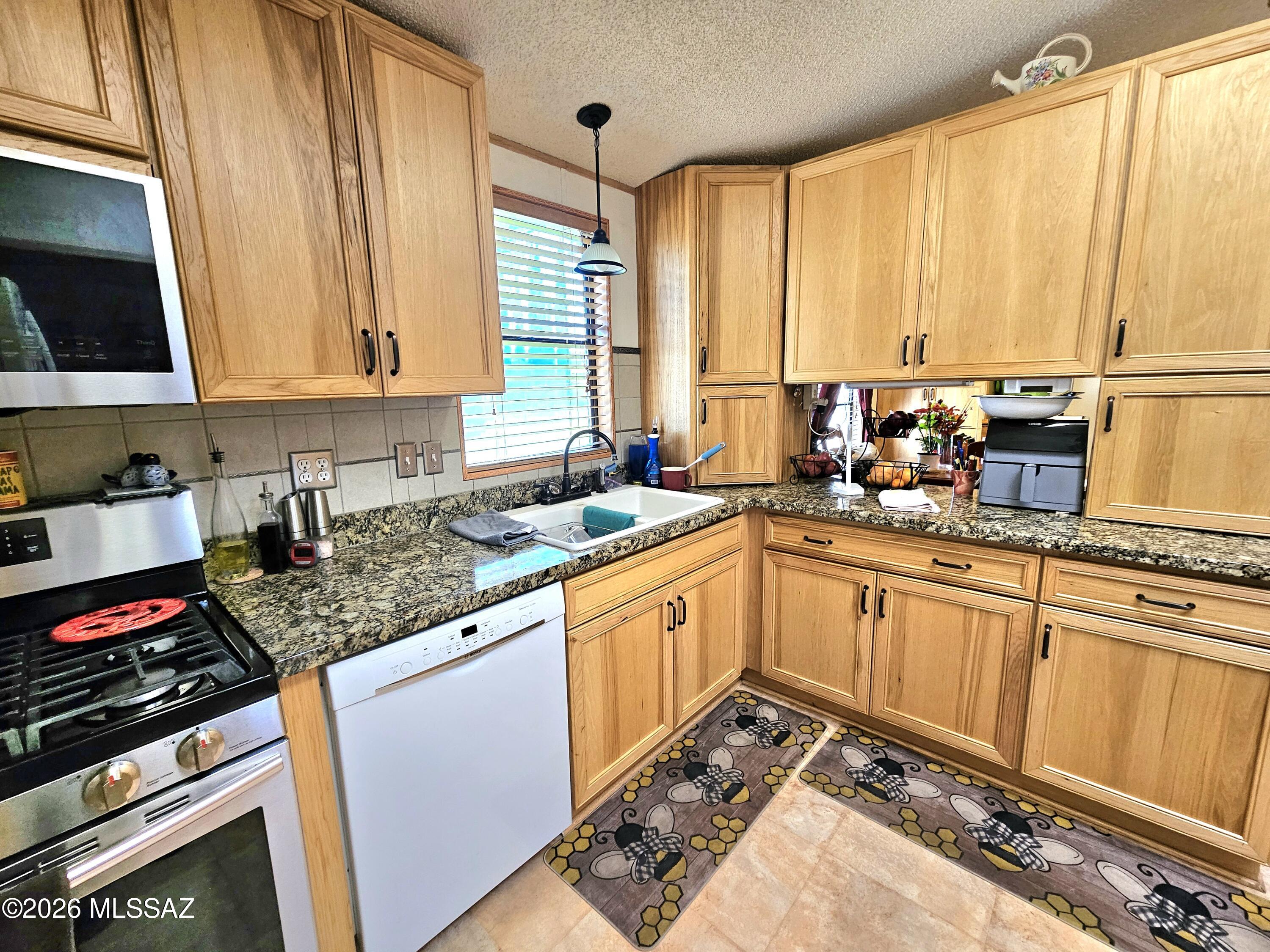 Mescal Lakes - Residential
