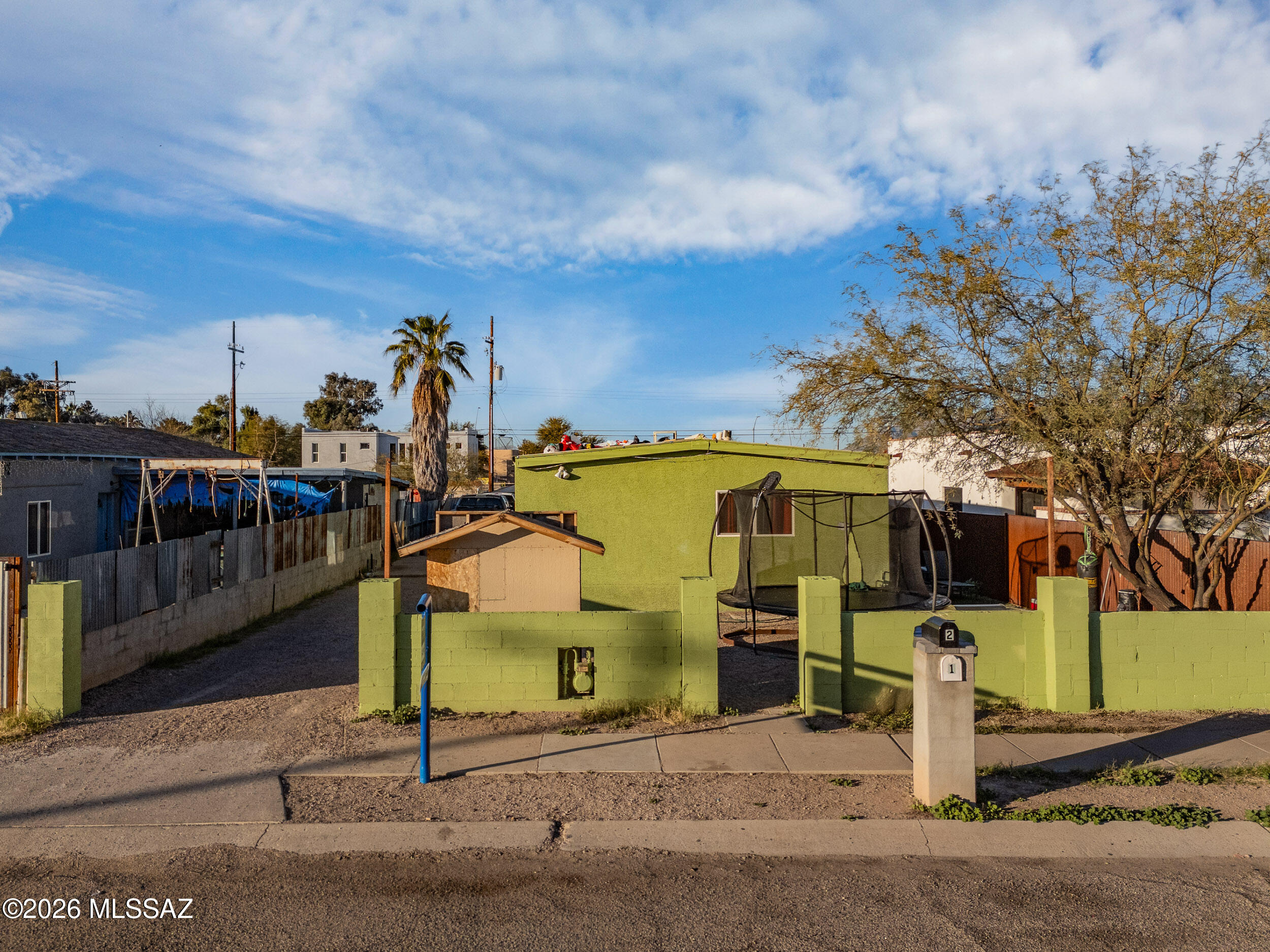 El Rio Park - Residential Income