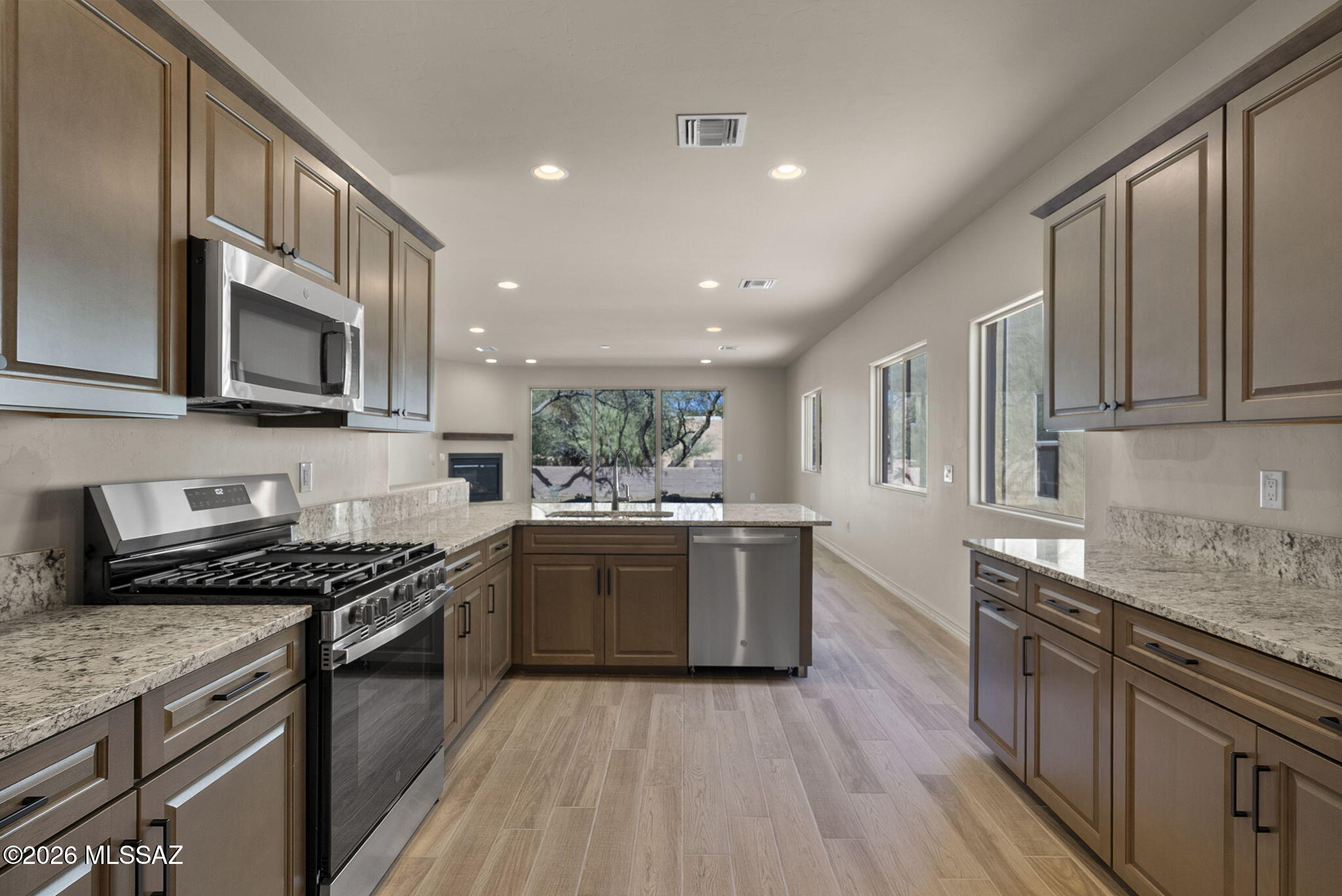 Barrio Trails Head - Residential