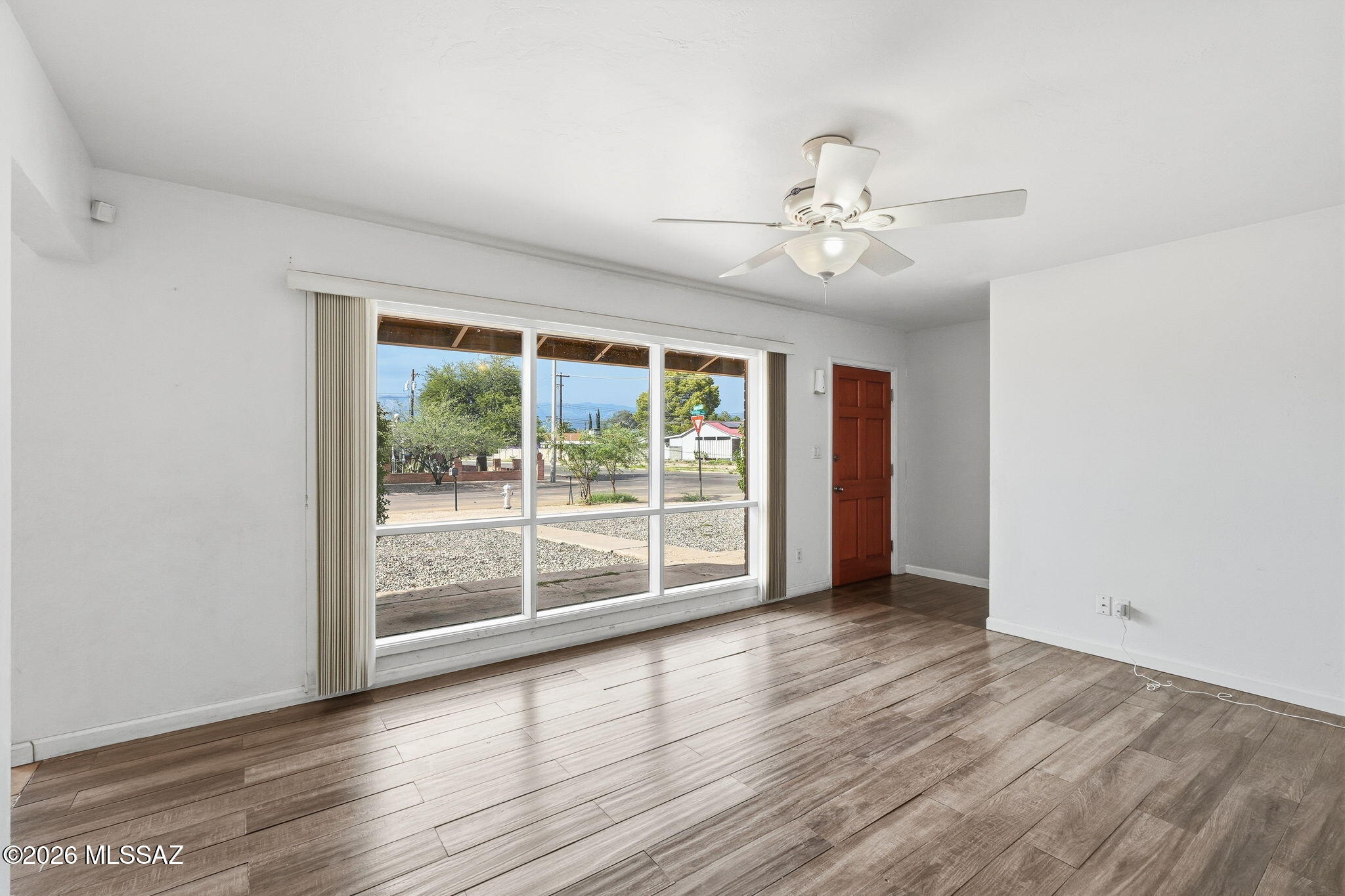 Manana Vista - Residential
