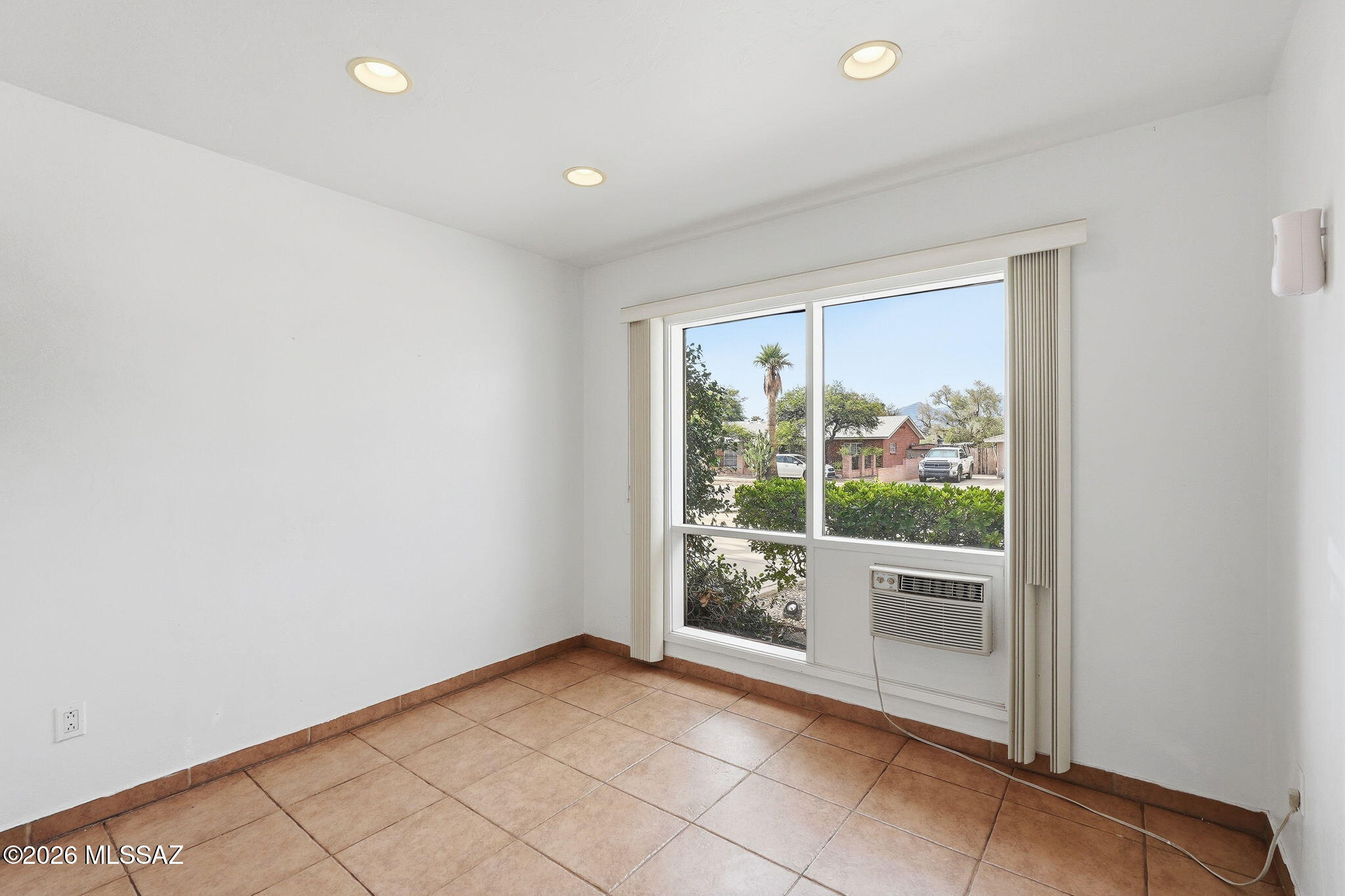 Manana Vista - Residential
