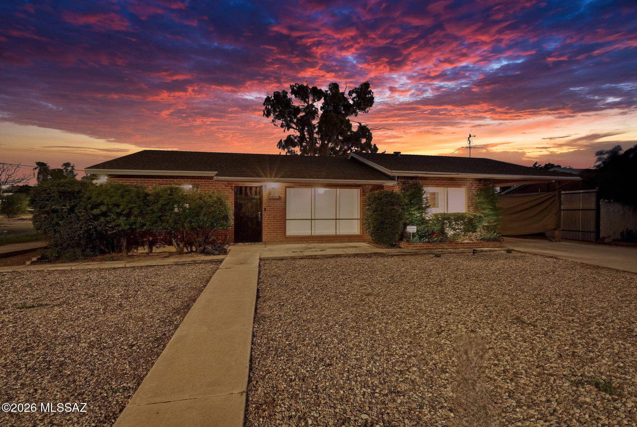 Manana Vista - Residential