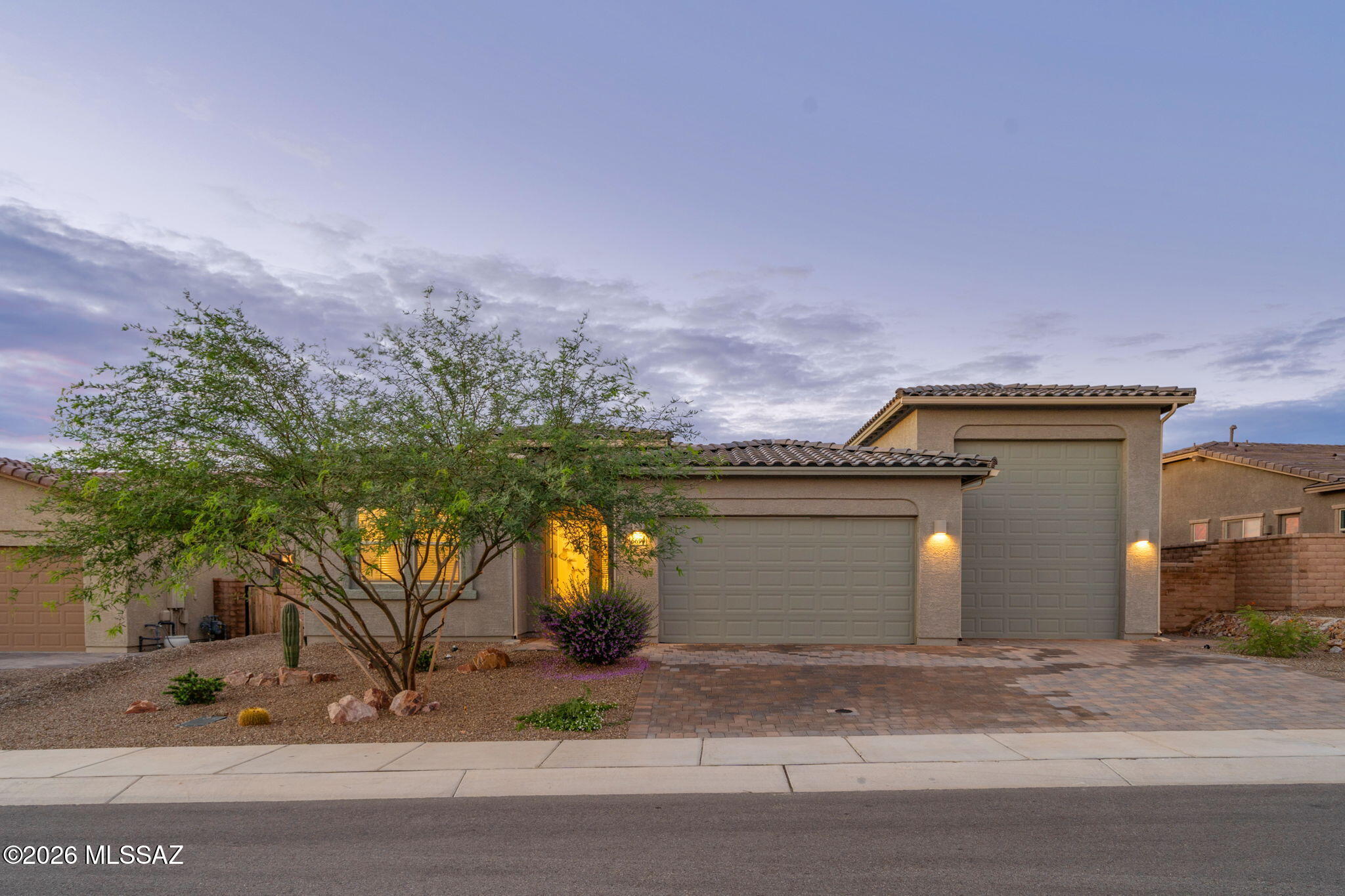 Los Saguaros At Dove Mountain SQ20121640199 - Residential