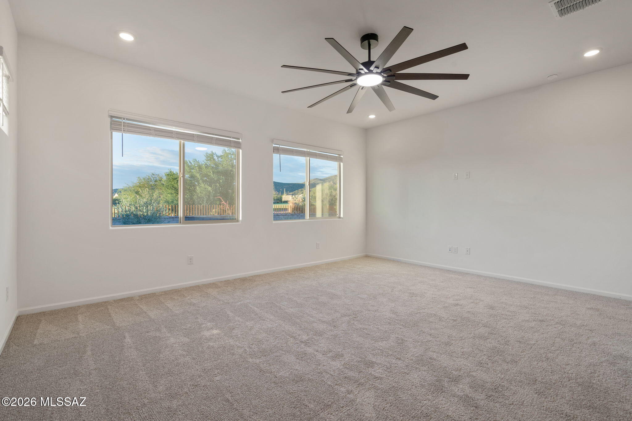 Los Saguaros At Dove Mountain SQ20121640199 - Residential