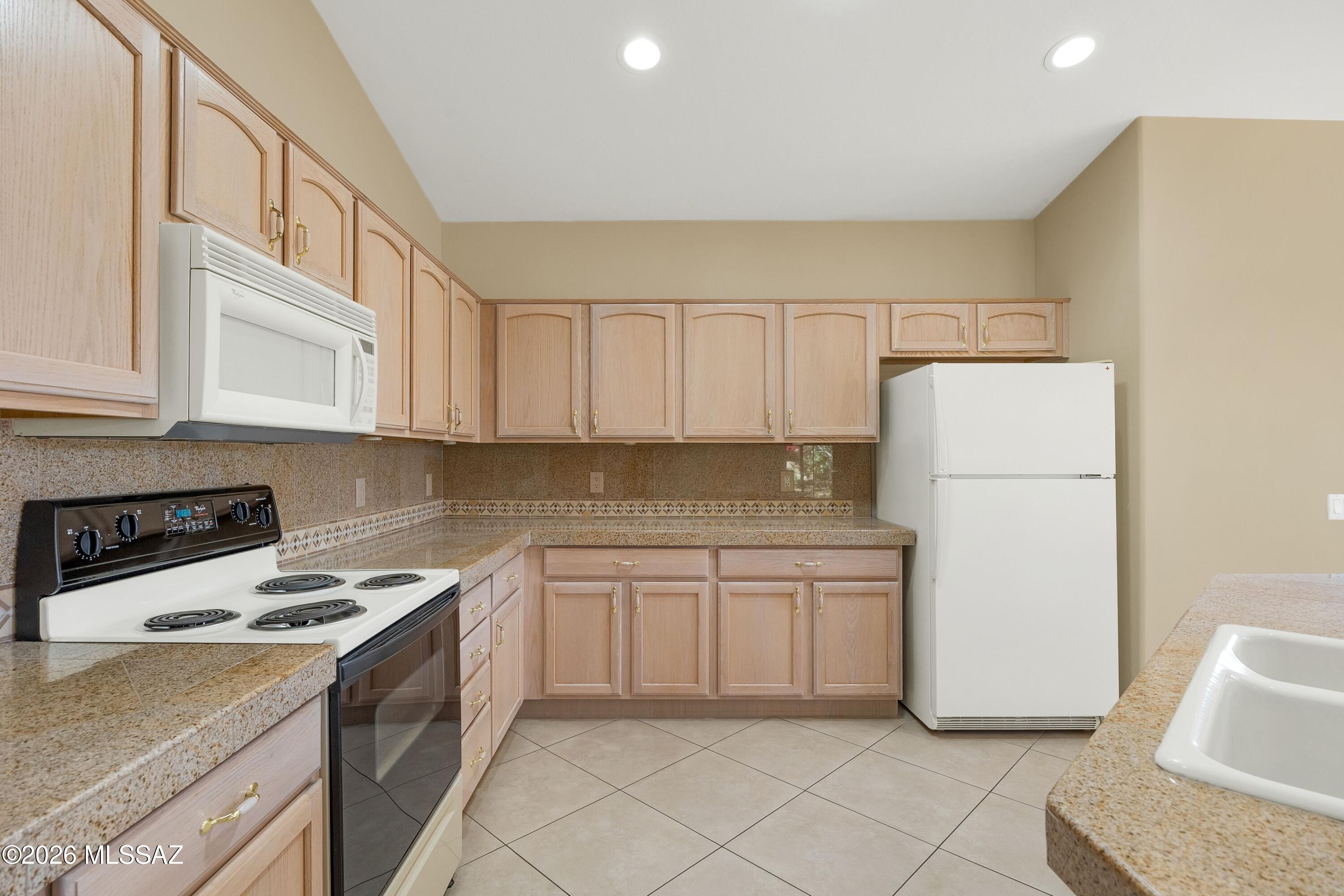 Saddlebrooke - Residential