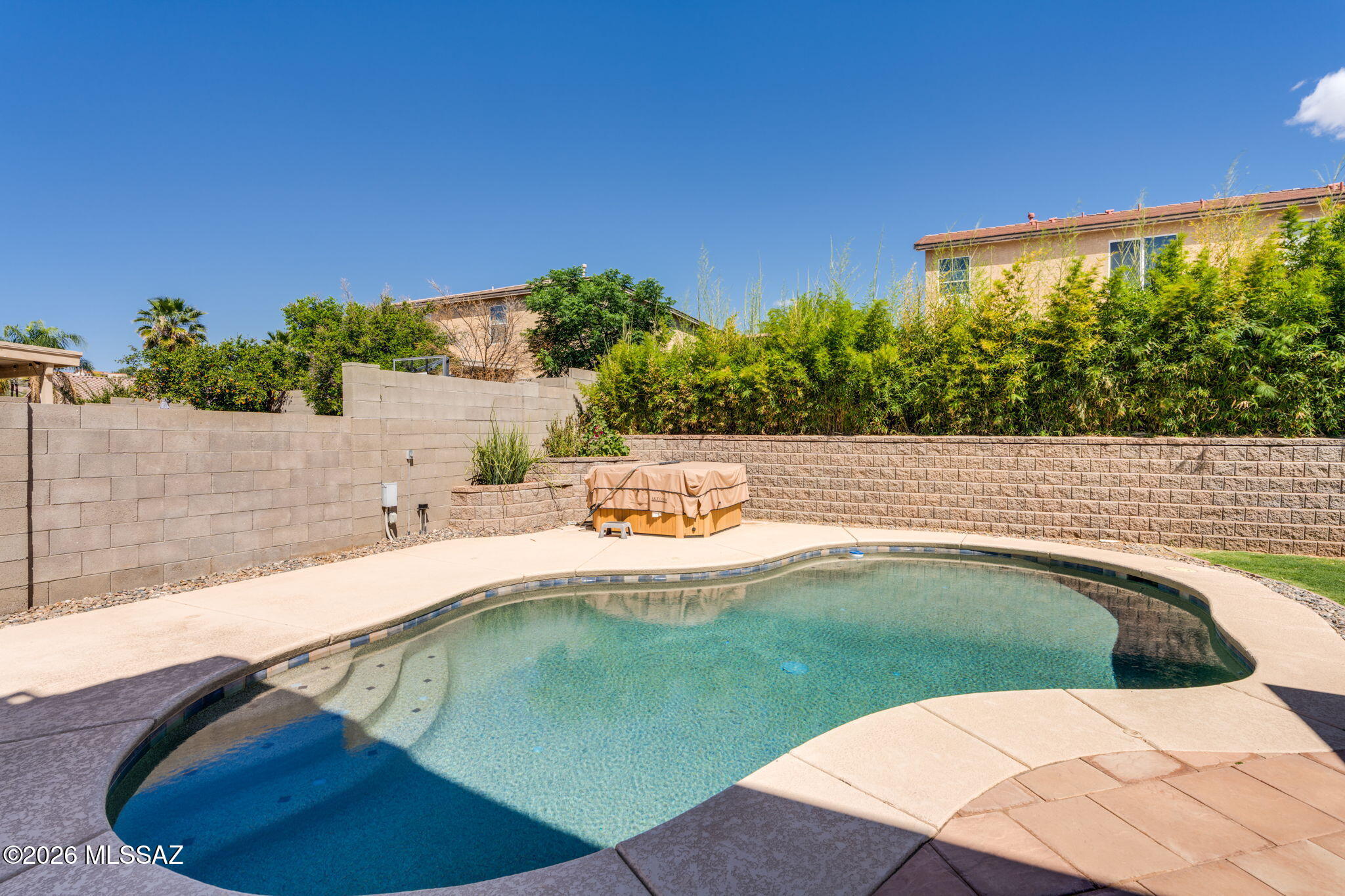 La Cholla Bluffs - Residential