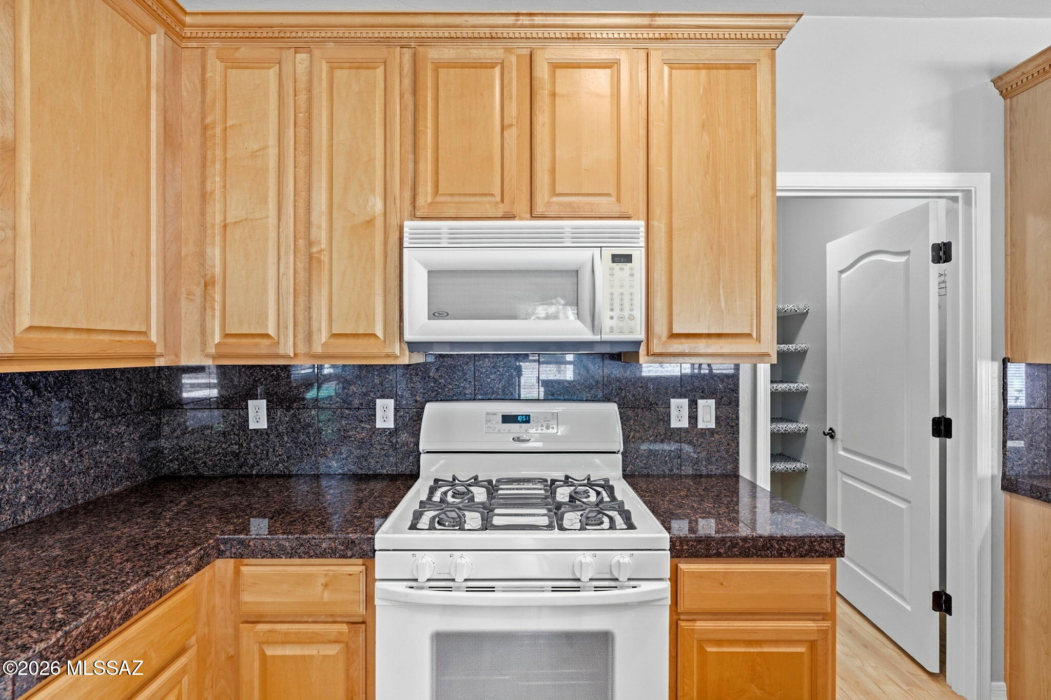 La Cholla Bluffs - Residential
