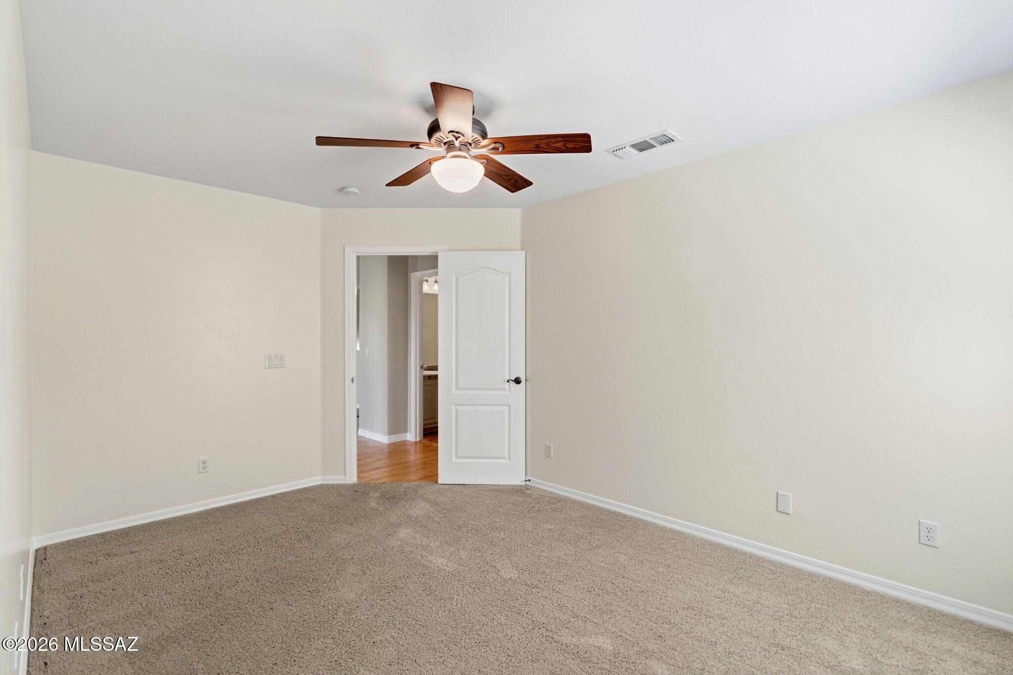 La Cholla Bluffs - Residential