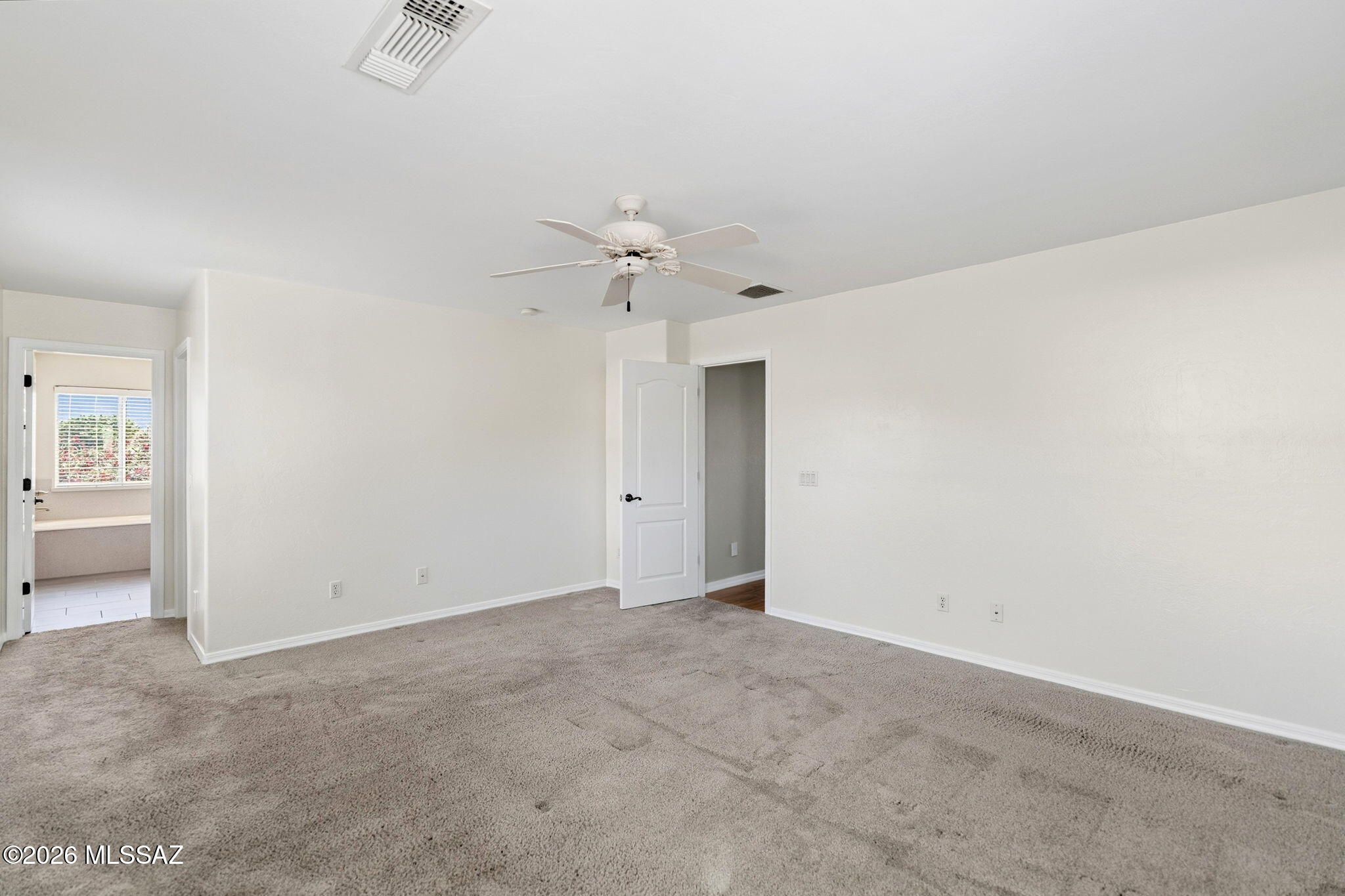 La Cholla Bluffs - Residential