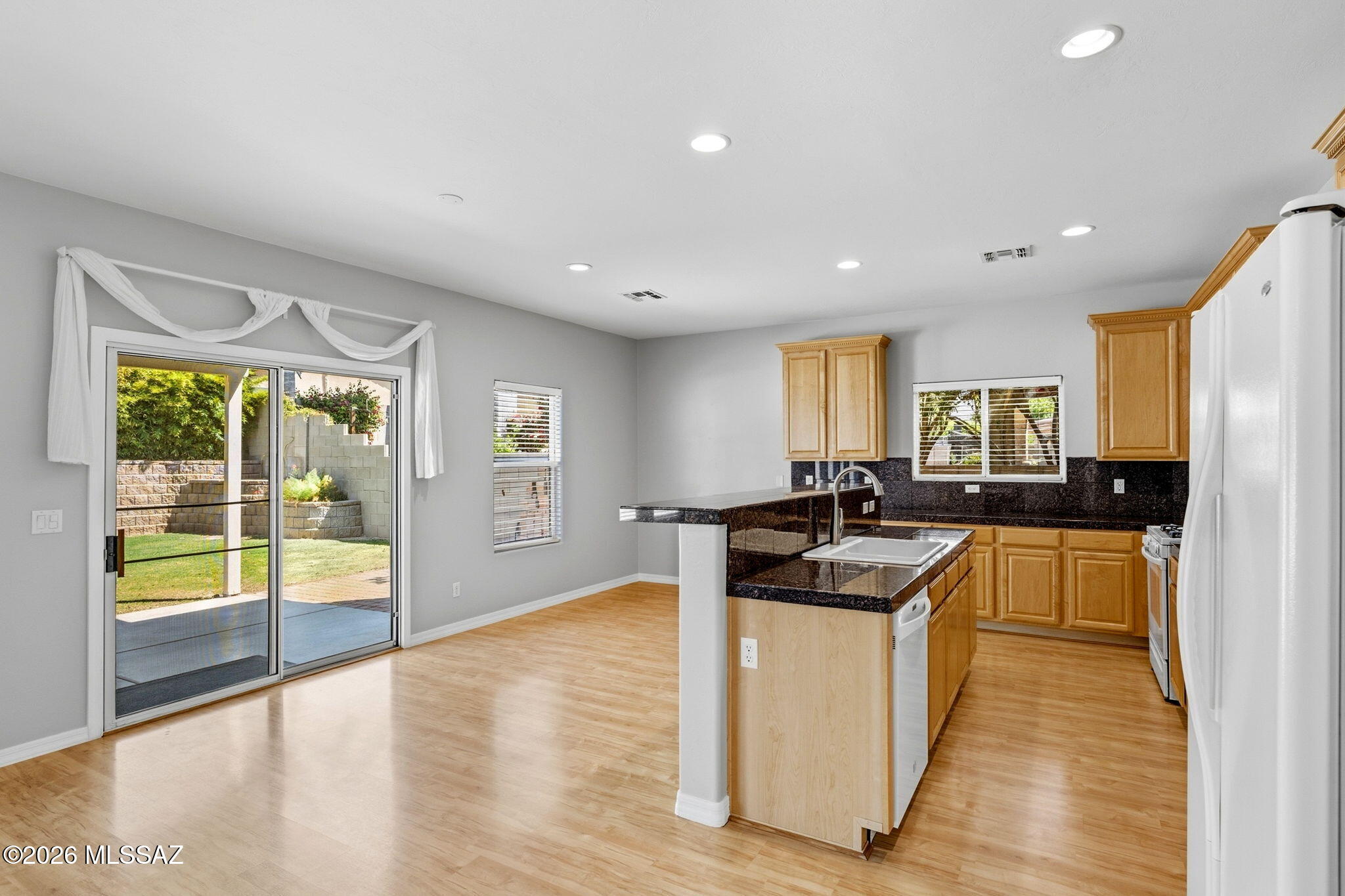 La Cholla Bluffs - Residential