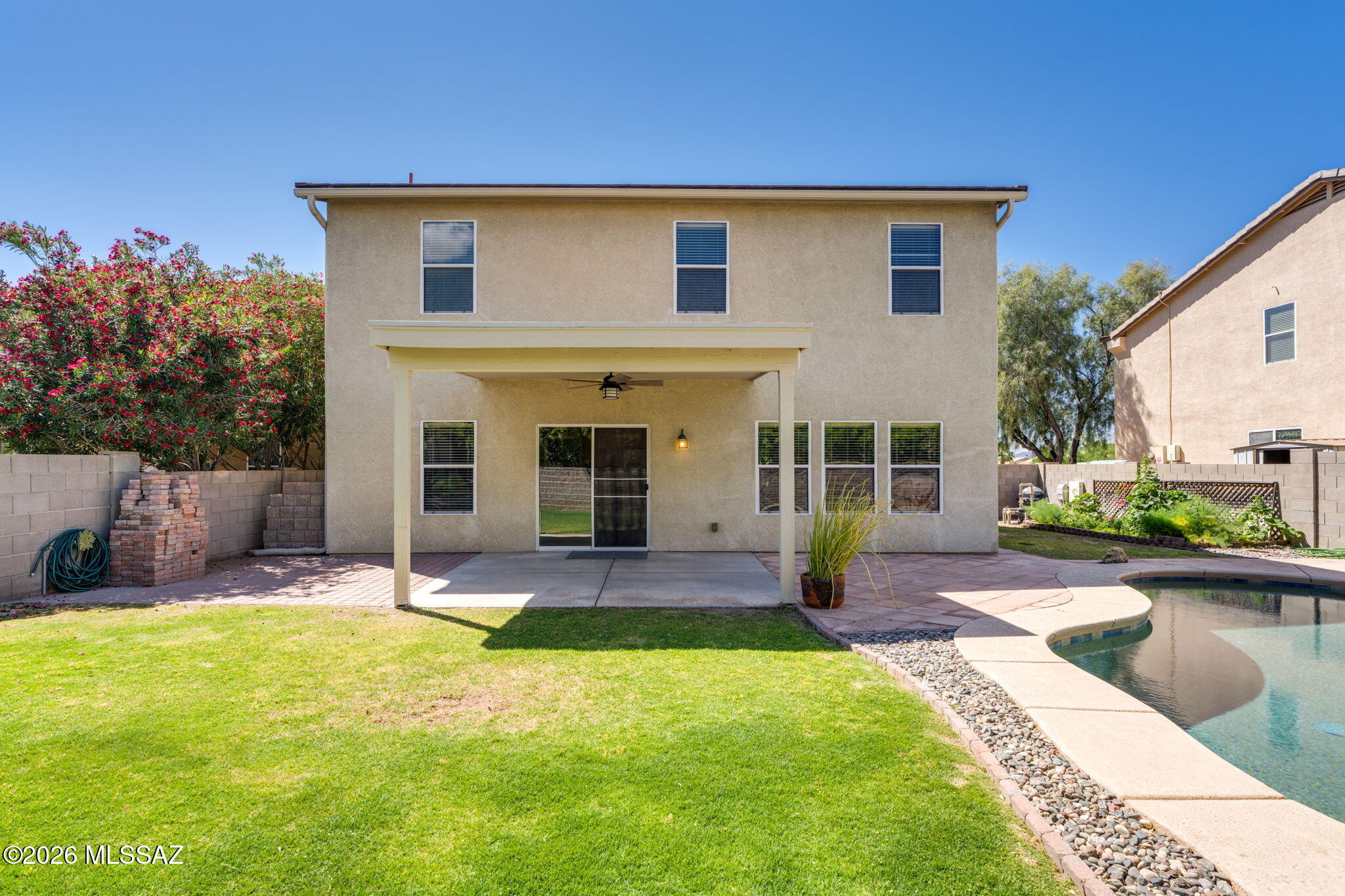 La Cholla Bluffs - Residential