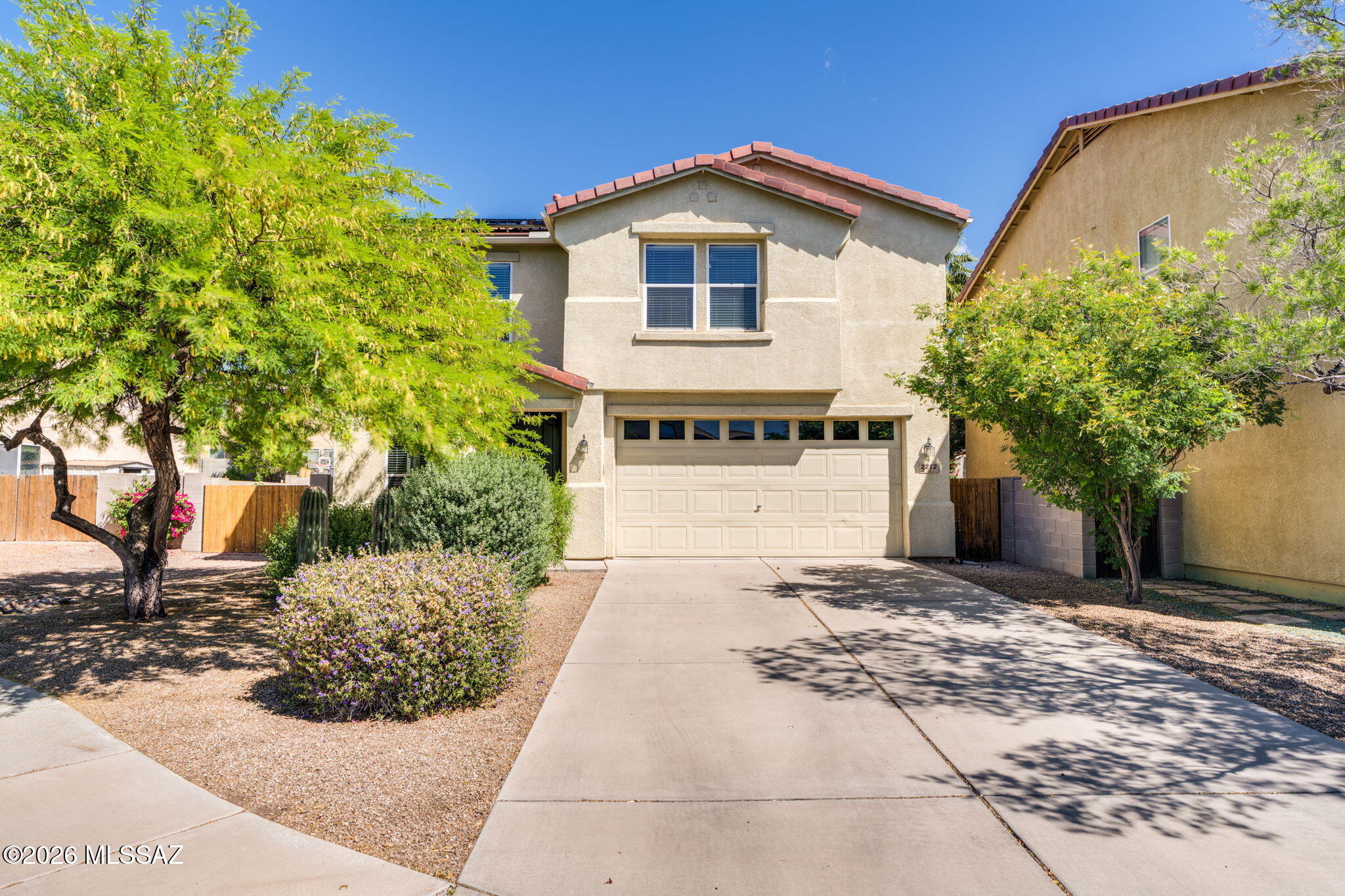 La Cholla Bluffs - Residential