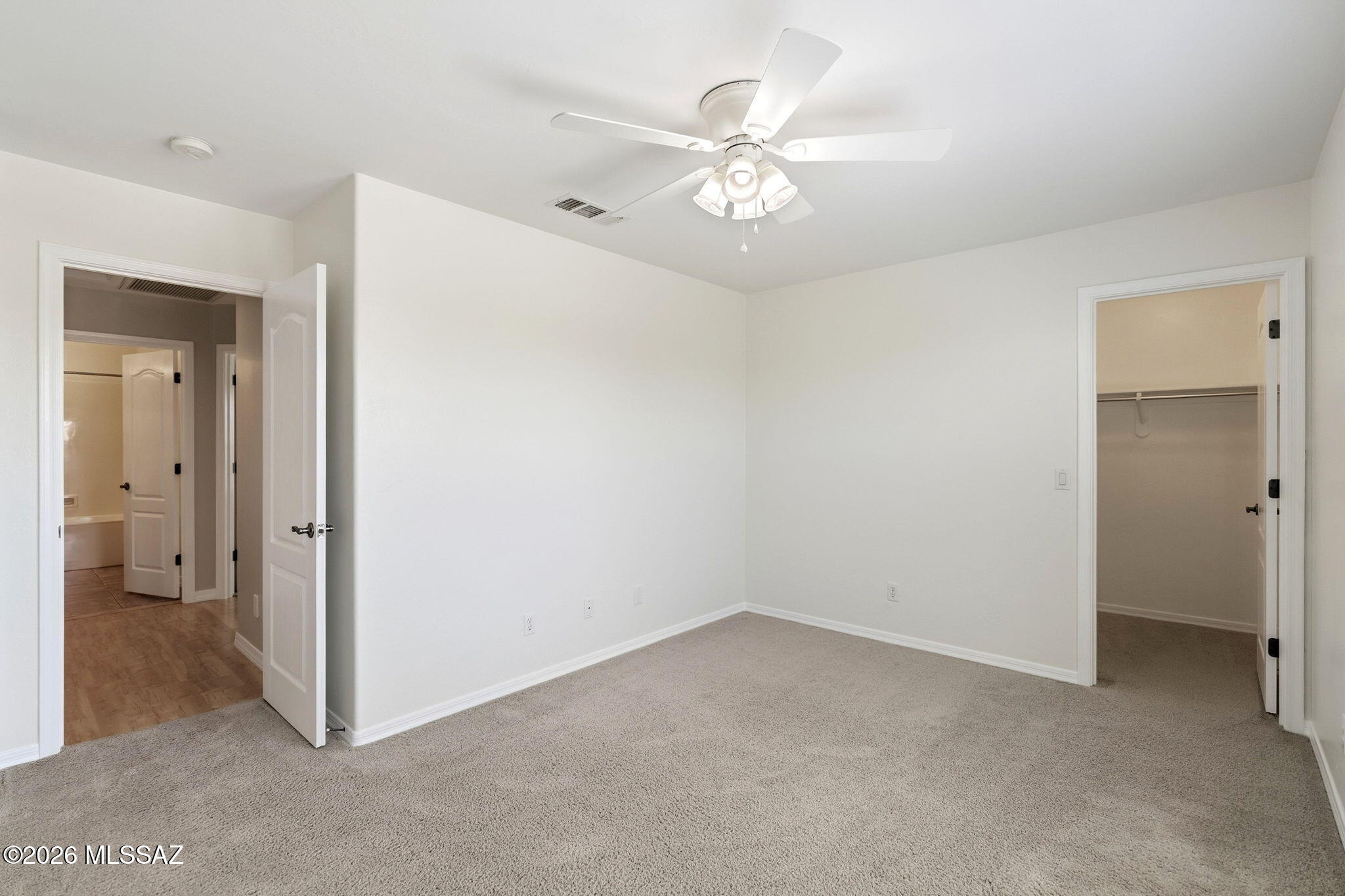 La Cholla Bluffs - Residential