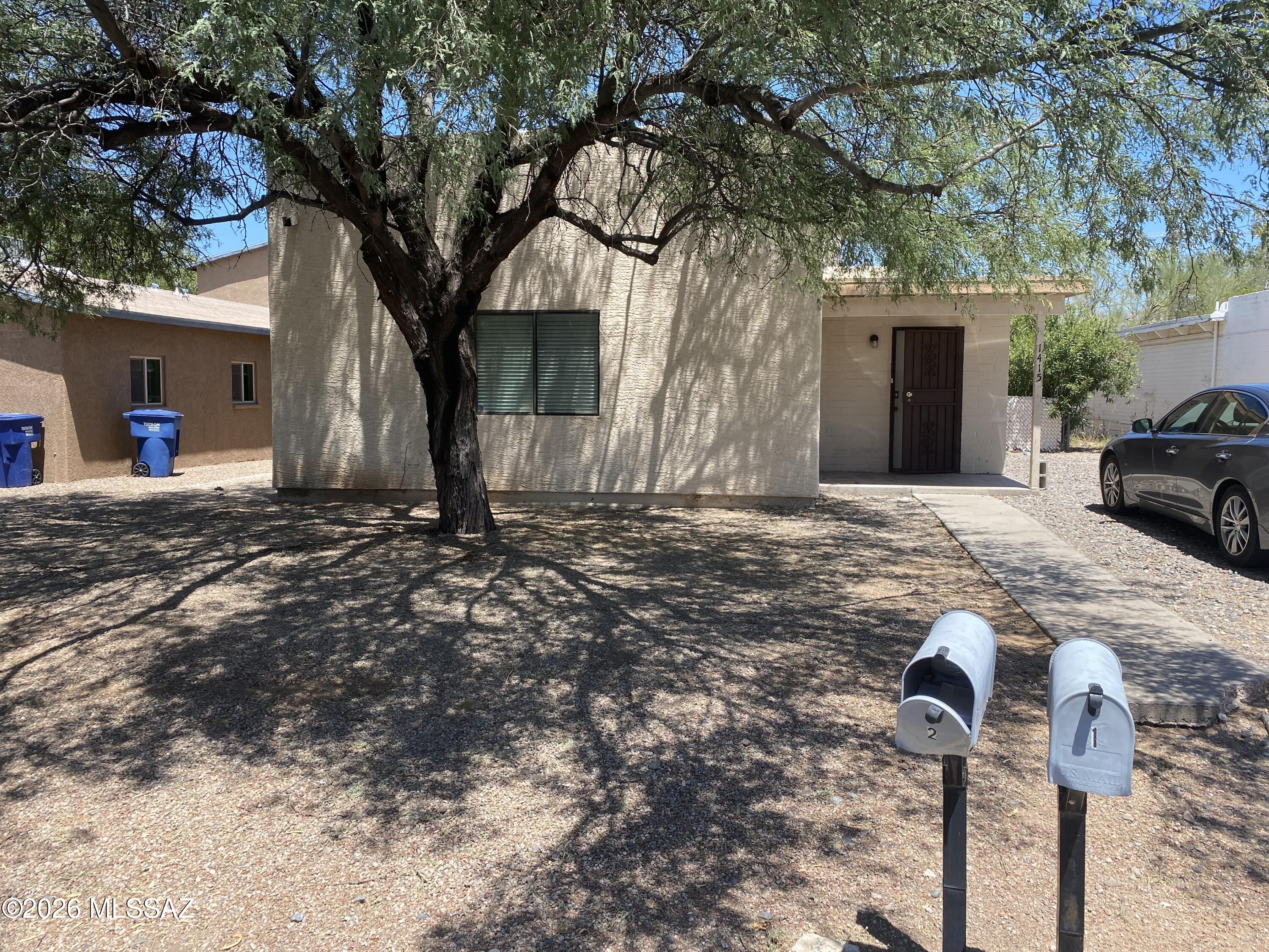 Available for rent in August is this 4 bedroom, 2 bath house. A/C cooling plus ceiling fans. The kitchen is fully equipped with an electric stove, refrigerator, dishwasher, microwave and updated countertops. Ceramic tile flooring throughout. Washer & dryer included. Off-street parking. Great location close to U of A and Banner. 4 minutes from campus by car/bike, 15 minute walk.

$2,000 per month ($500 per room)
$2,000 Security Deposit ($500 per tenant)
$600 non- refundable cleaning fee ($150 per tenant/room)
Tenants pay gas & electric. Water and trash included.
No pets allowed.
Unit is occupied. Do not disturb tenants.