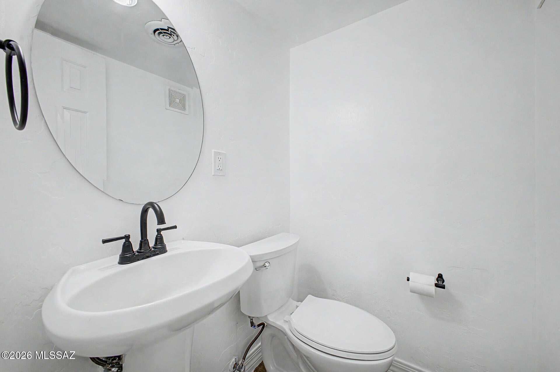Villa Venice Condos - Residential