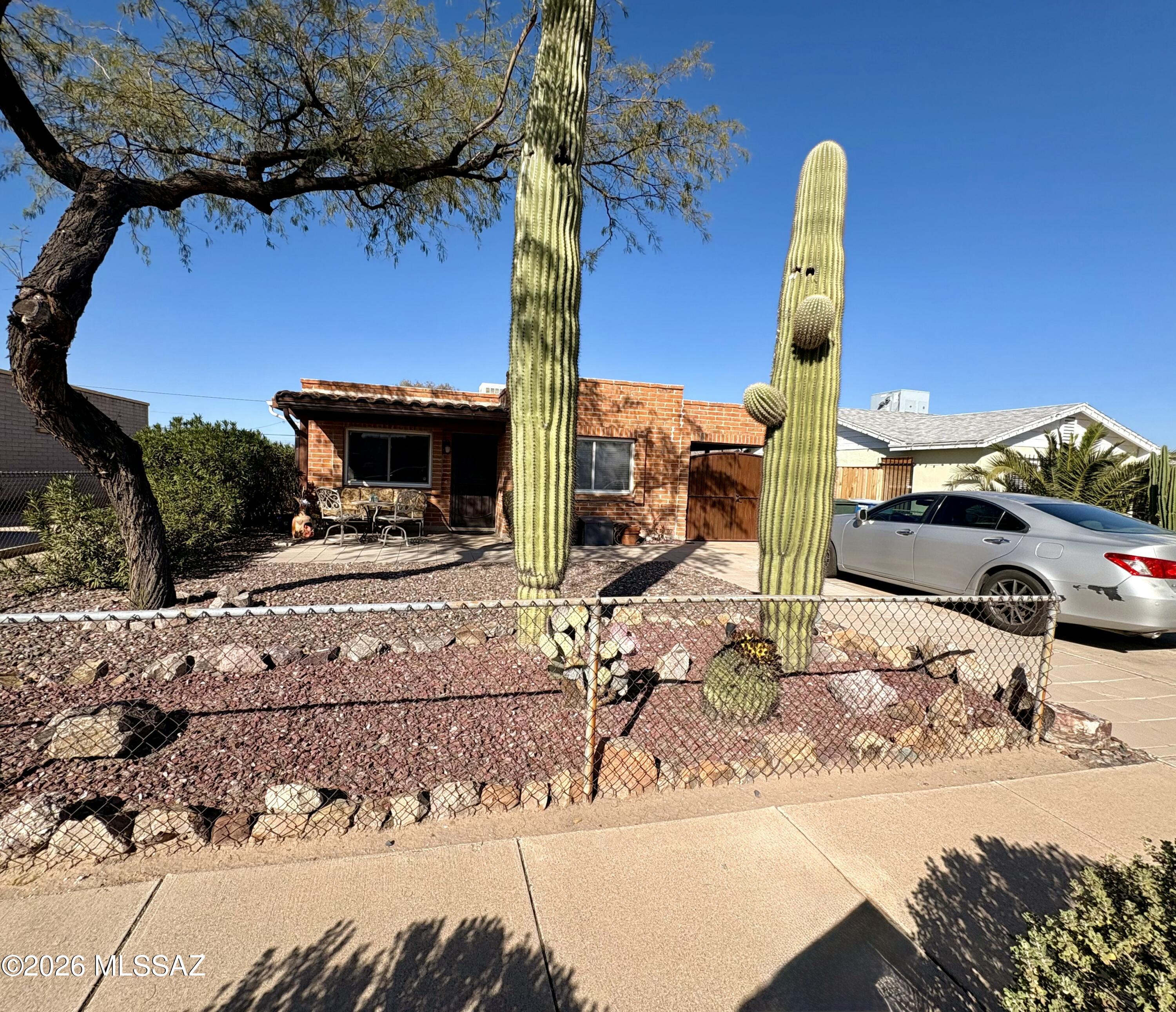 El Rio Park - Residential