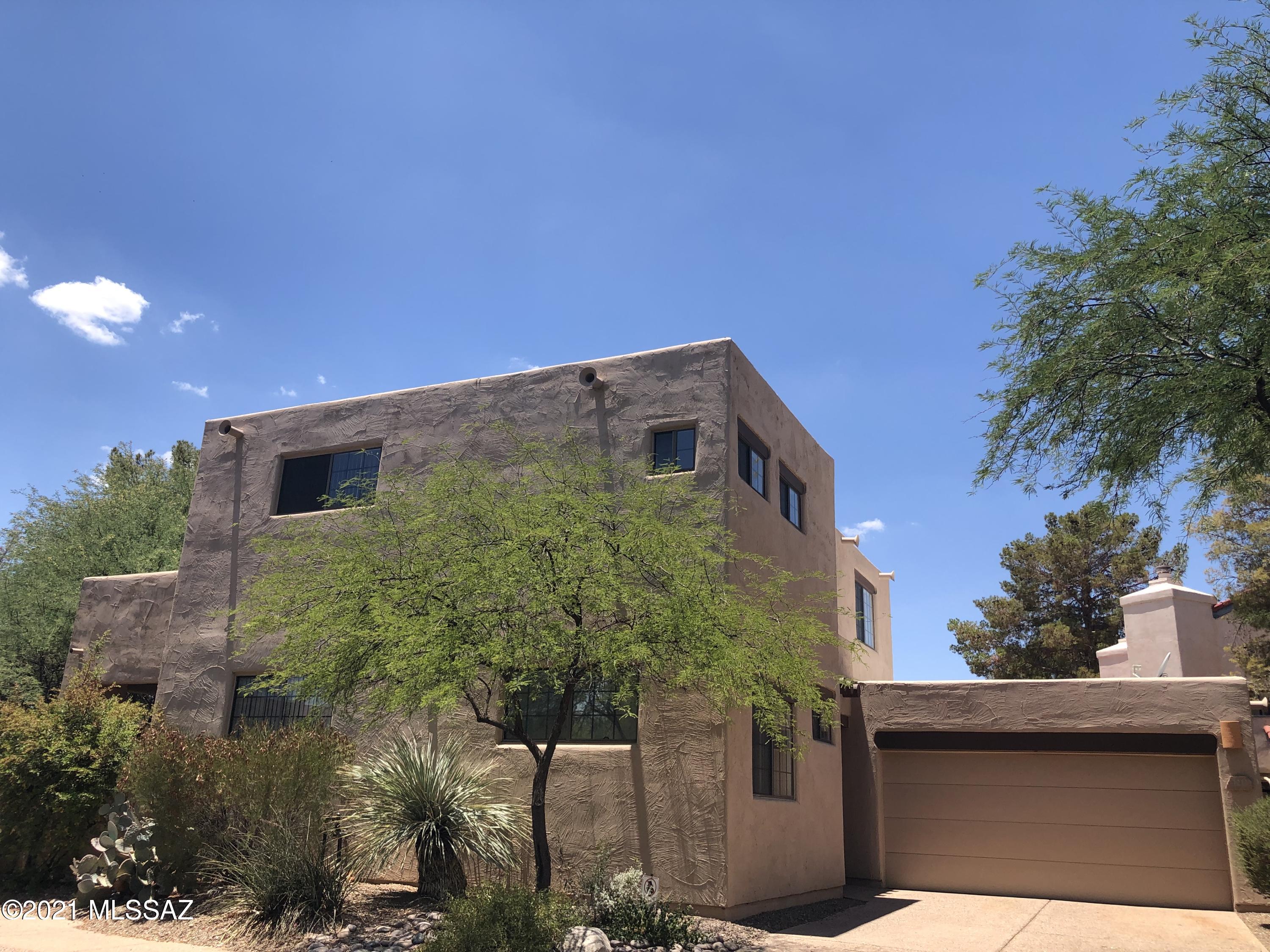 River At North Campbell (1-59) - Residential Lease