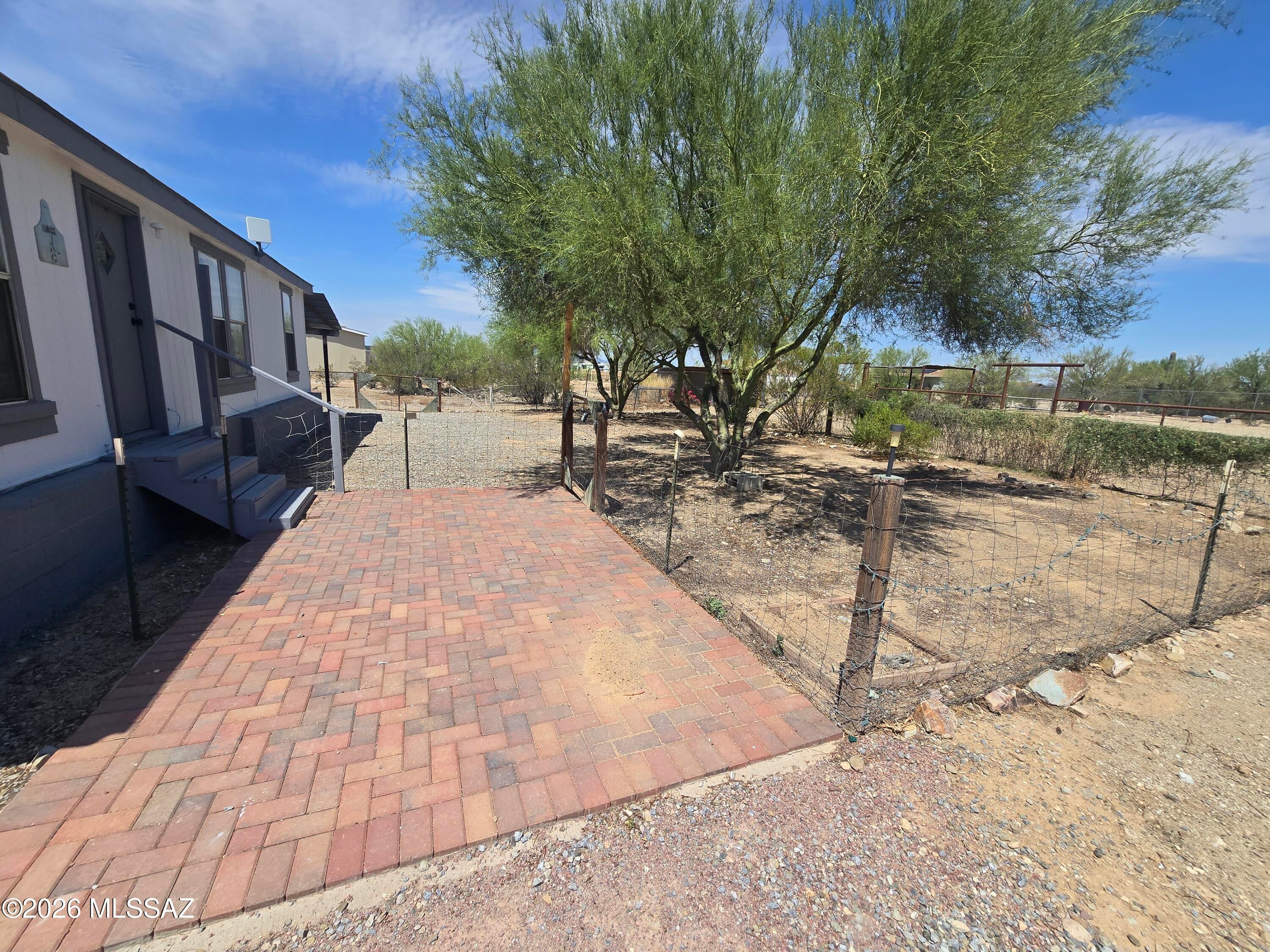 Unsubdivided - Residential Lease