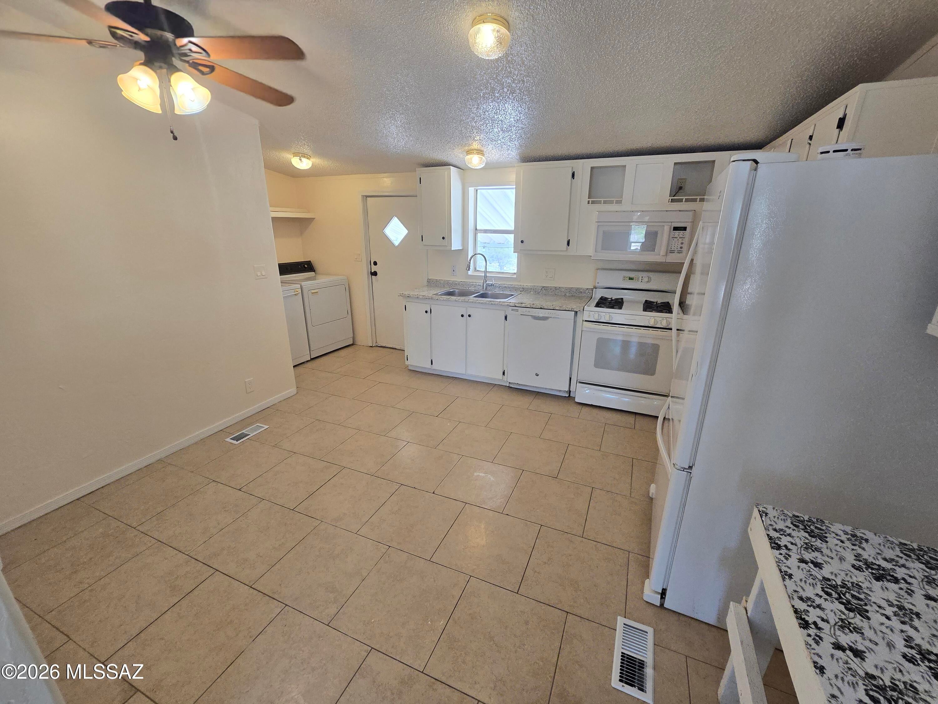 Unsubdivided - Residential Lease