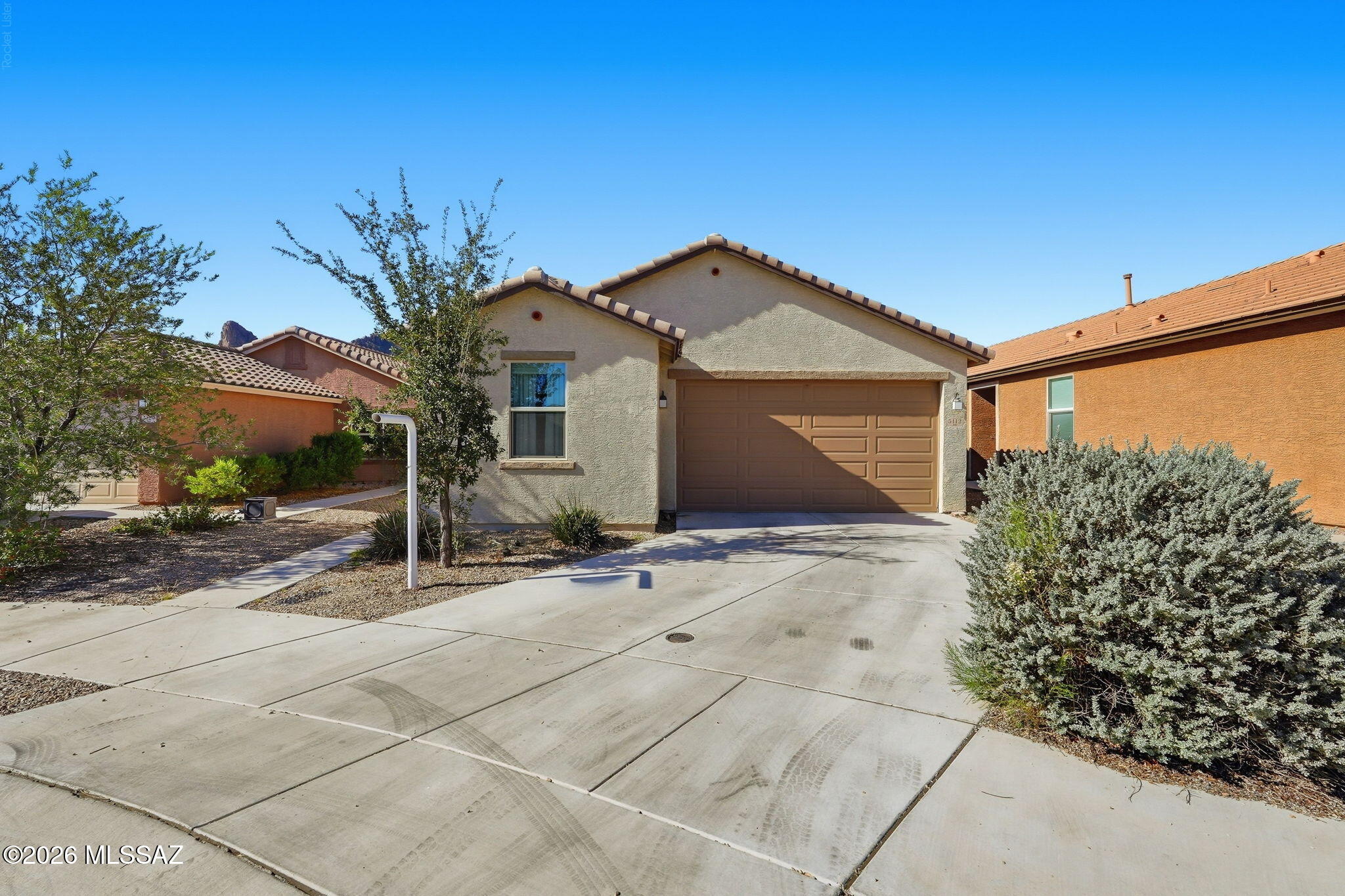 Dakota Vista - Residential