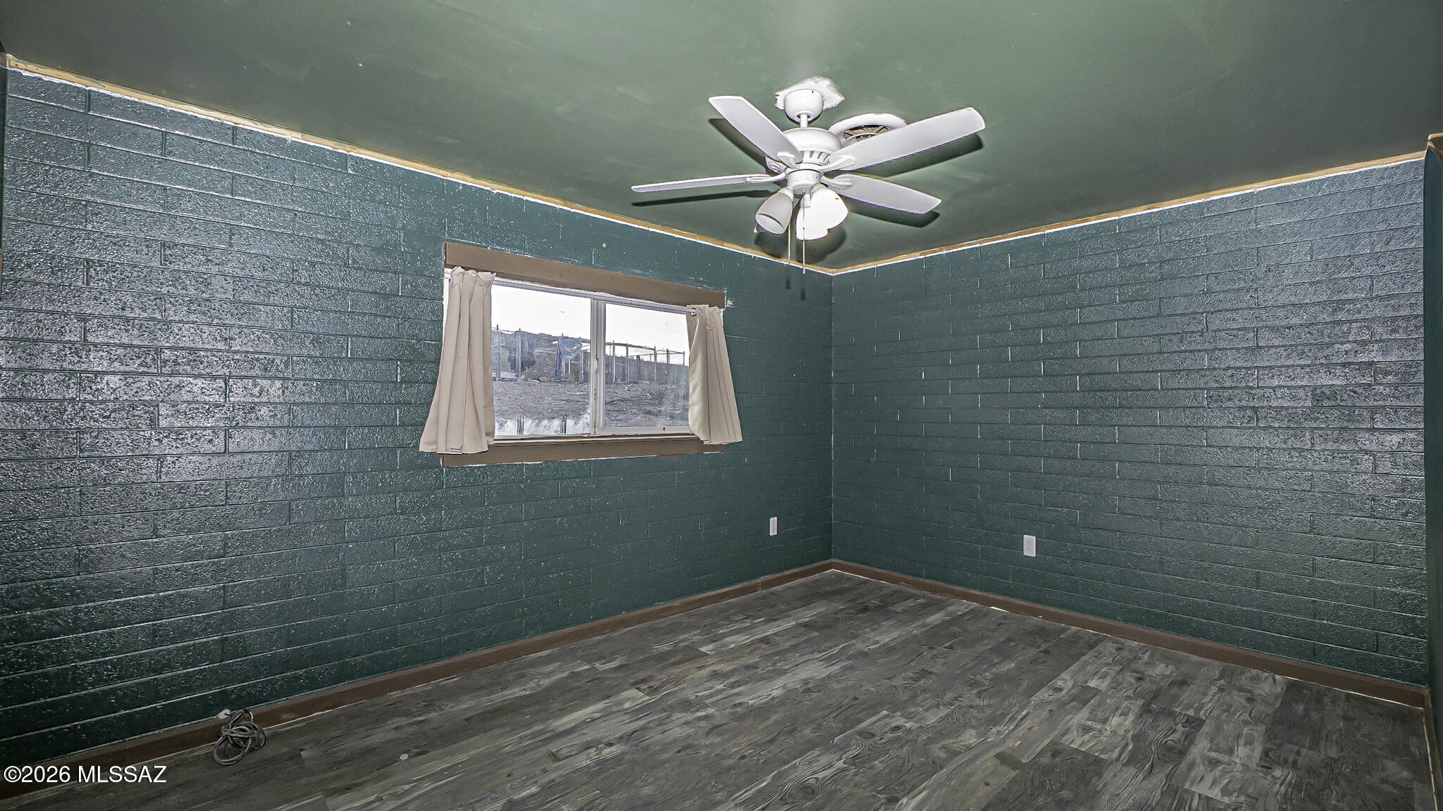 Unsubdivided - Residential