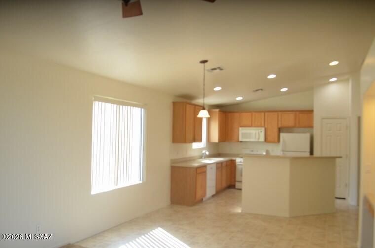Rancho Del Lago (101-206) - Residential