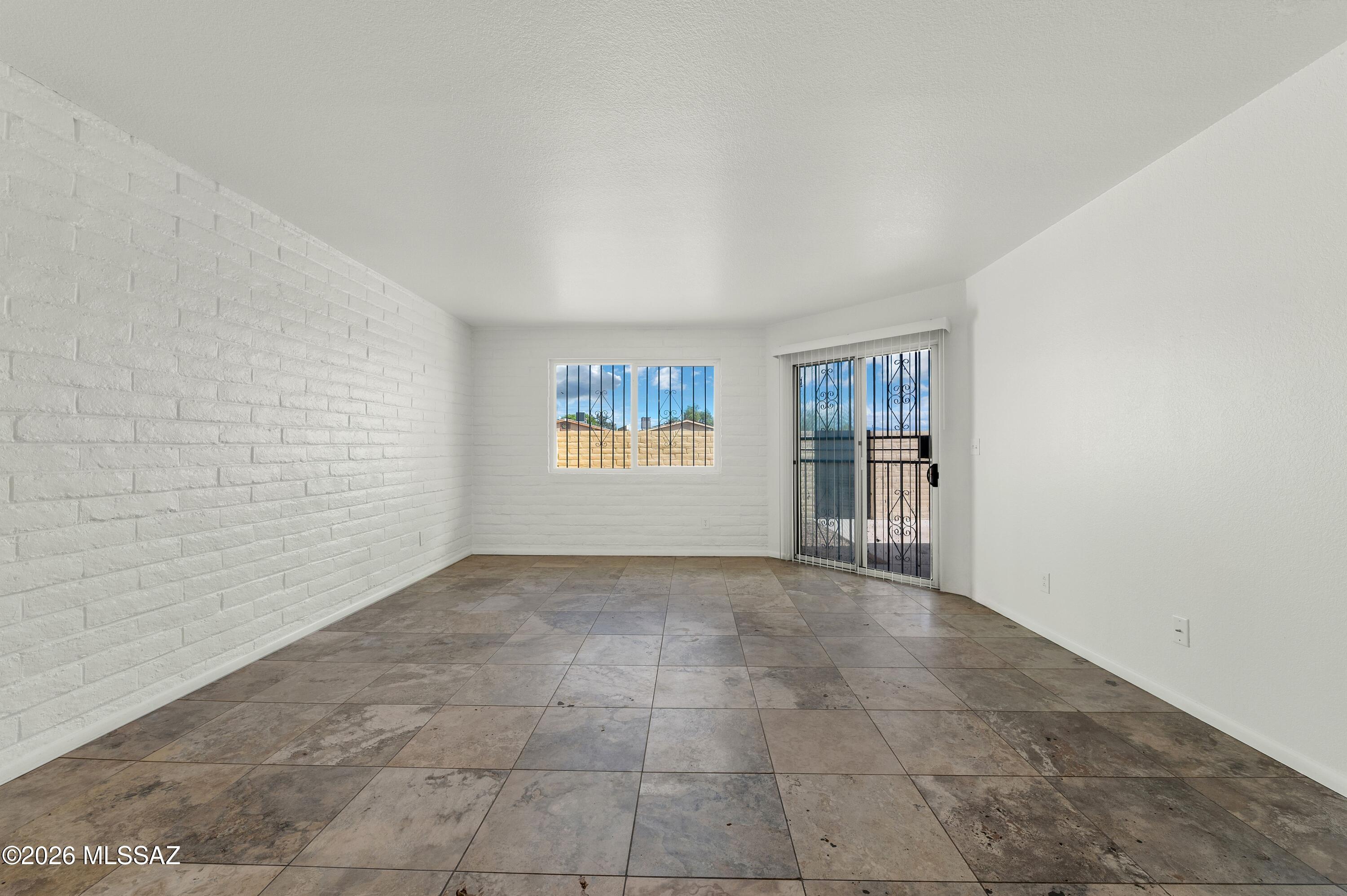 Kennedy Park Twnhss (1-125) - Residential