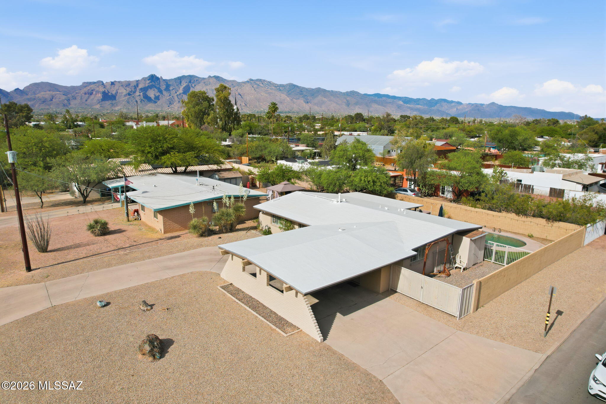 Campbell Ave. Acres - Residential