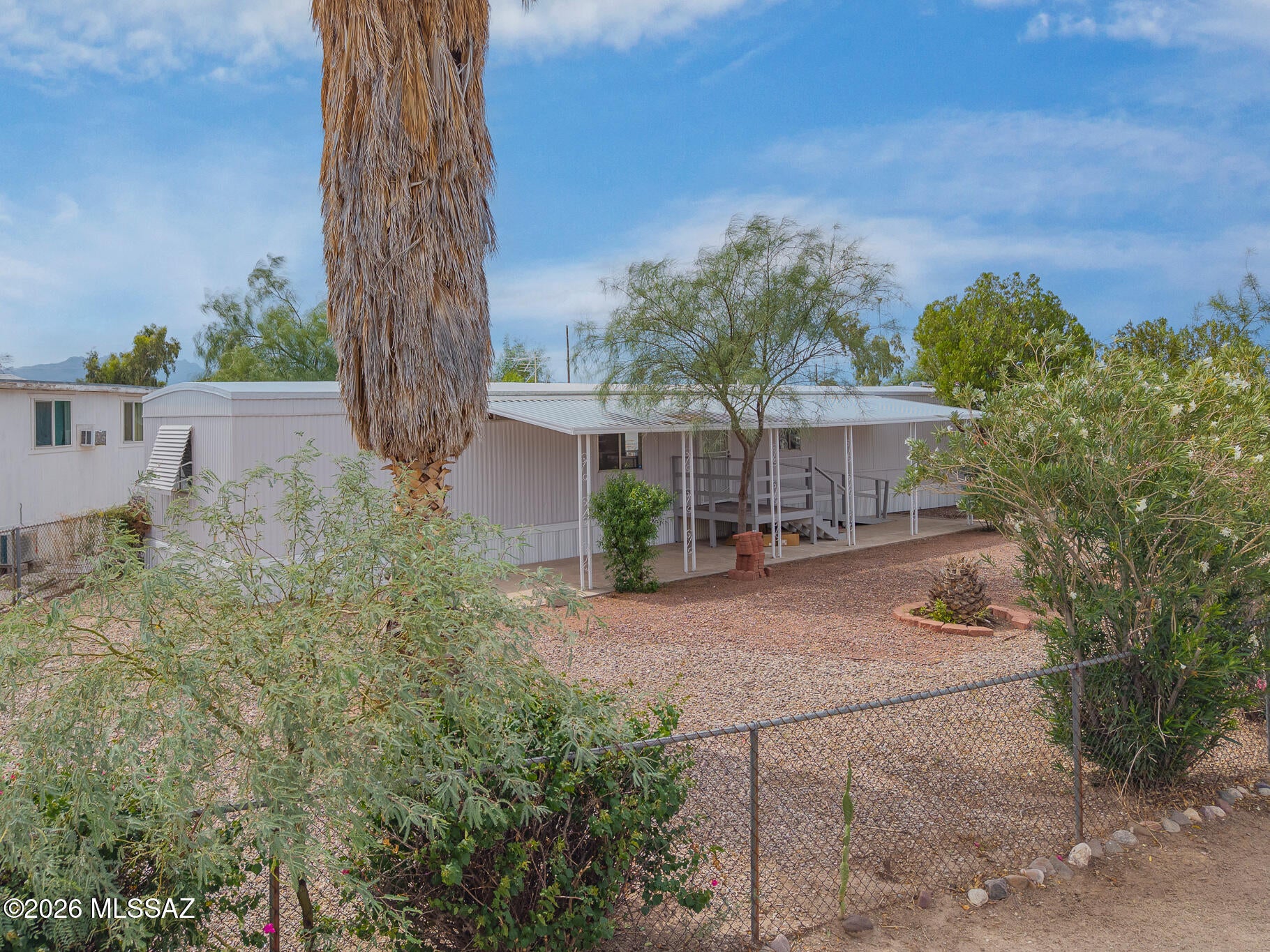 Cholla Manor (1-86) - Residential