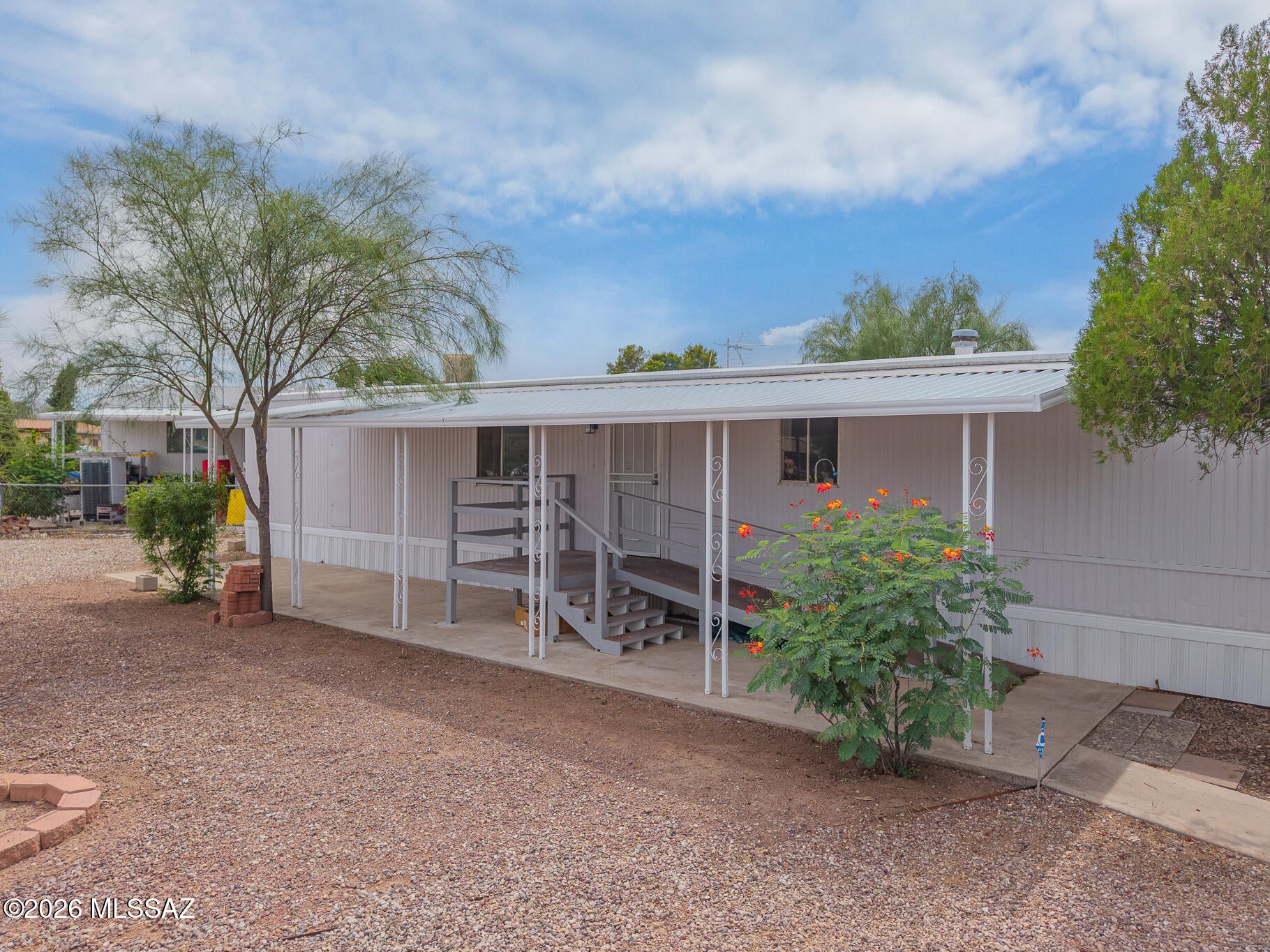 Cholla Manor (1-86) - Residential