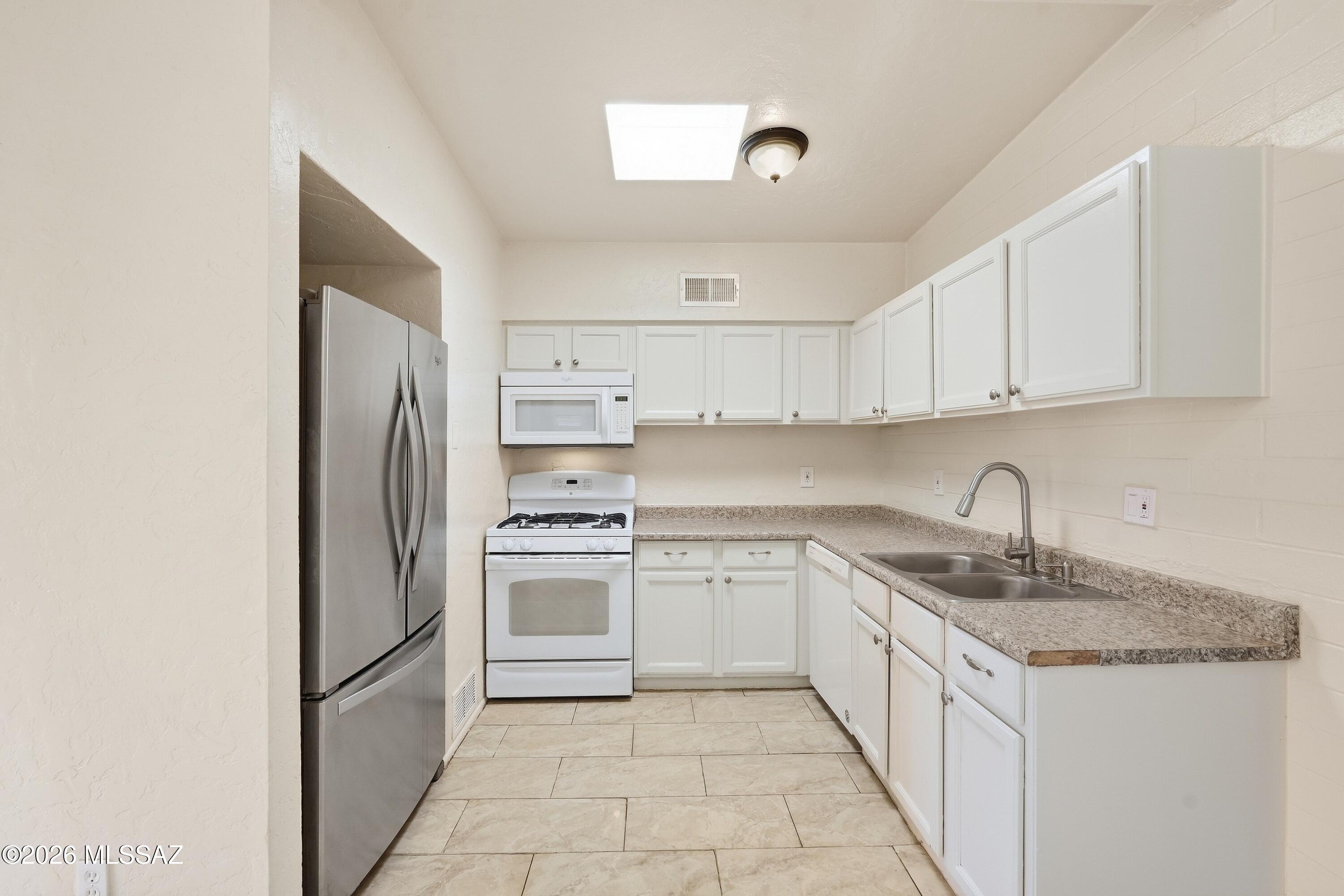 Drexel Terrace NO. 2, Resub No. 1 - Residential Lease