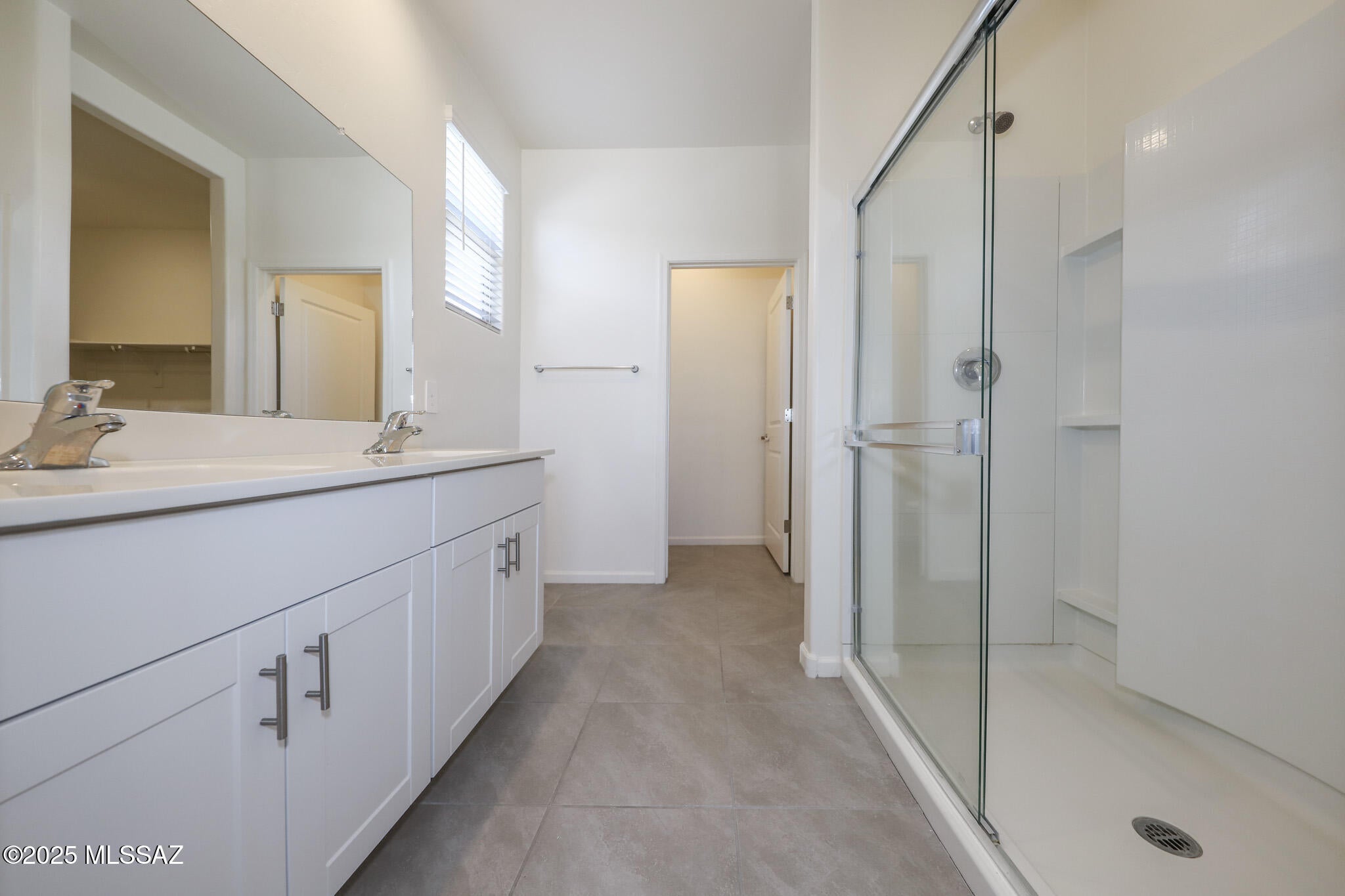Valencia Crossing - Residential Lease