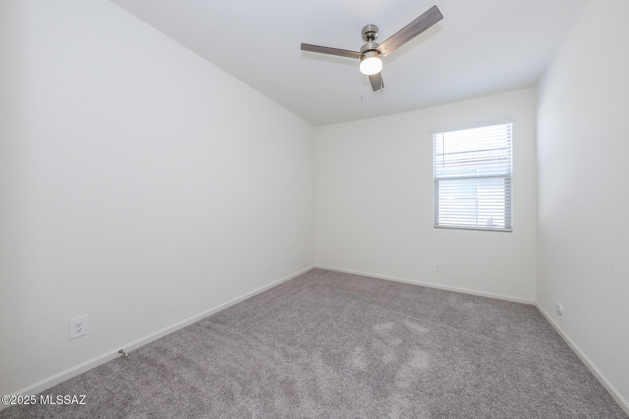 Valencia Crossing - Residential Lease