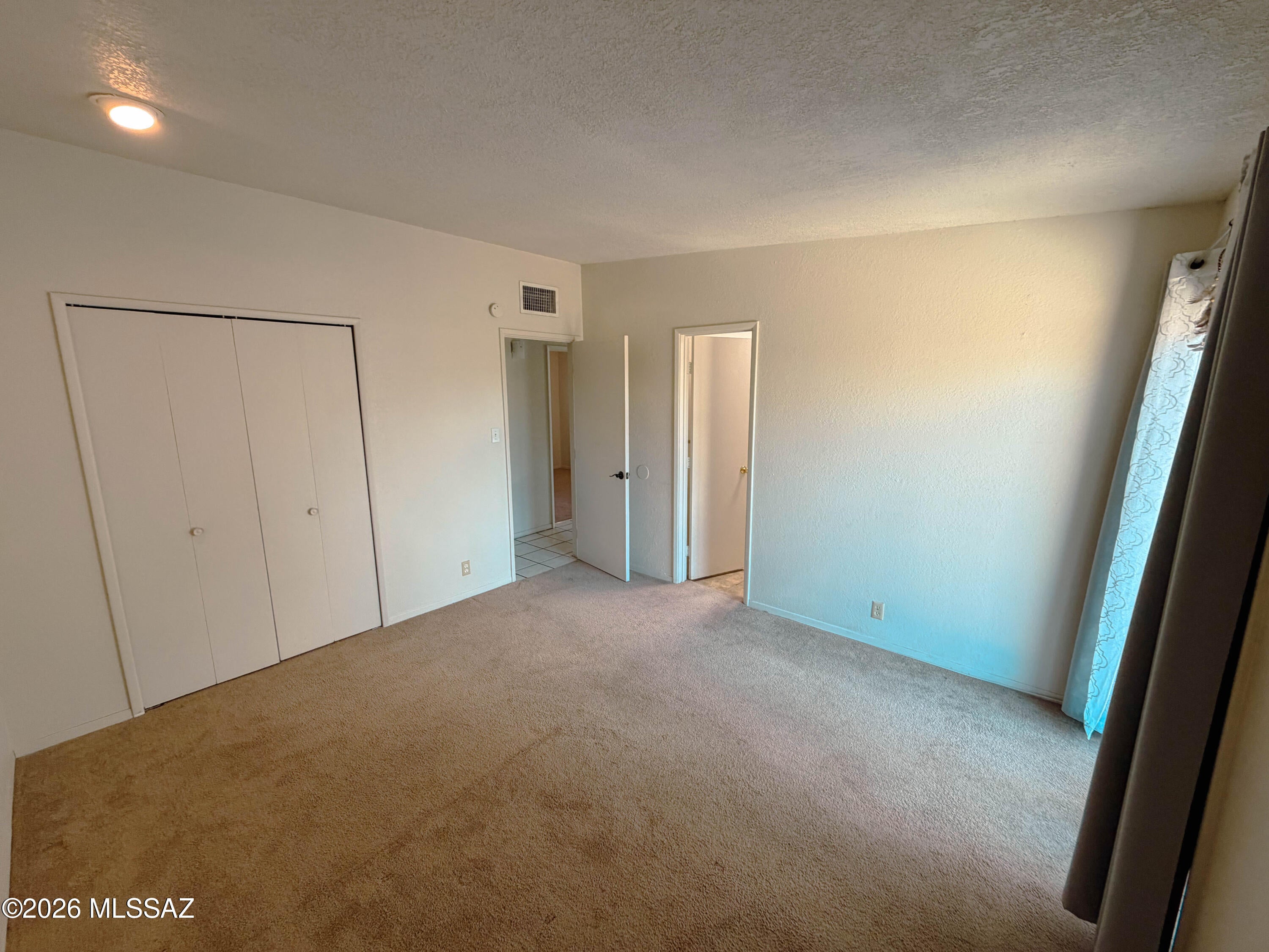 Unsubdivided - Residential Lease