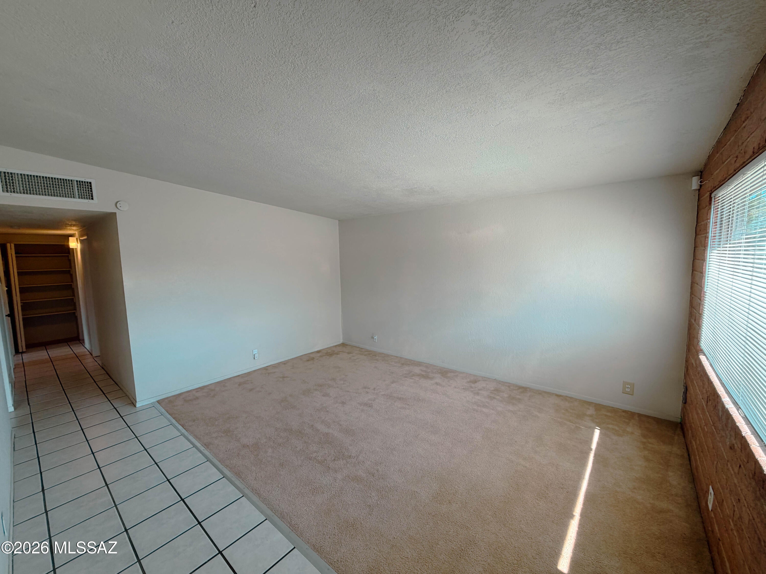 Unsubdivided - Residential Lease