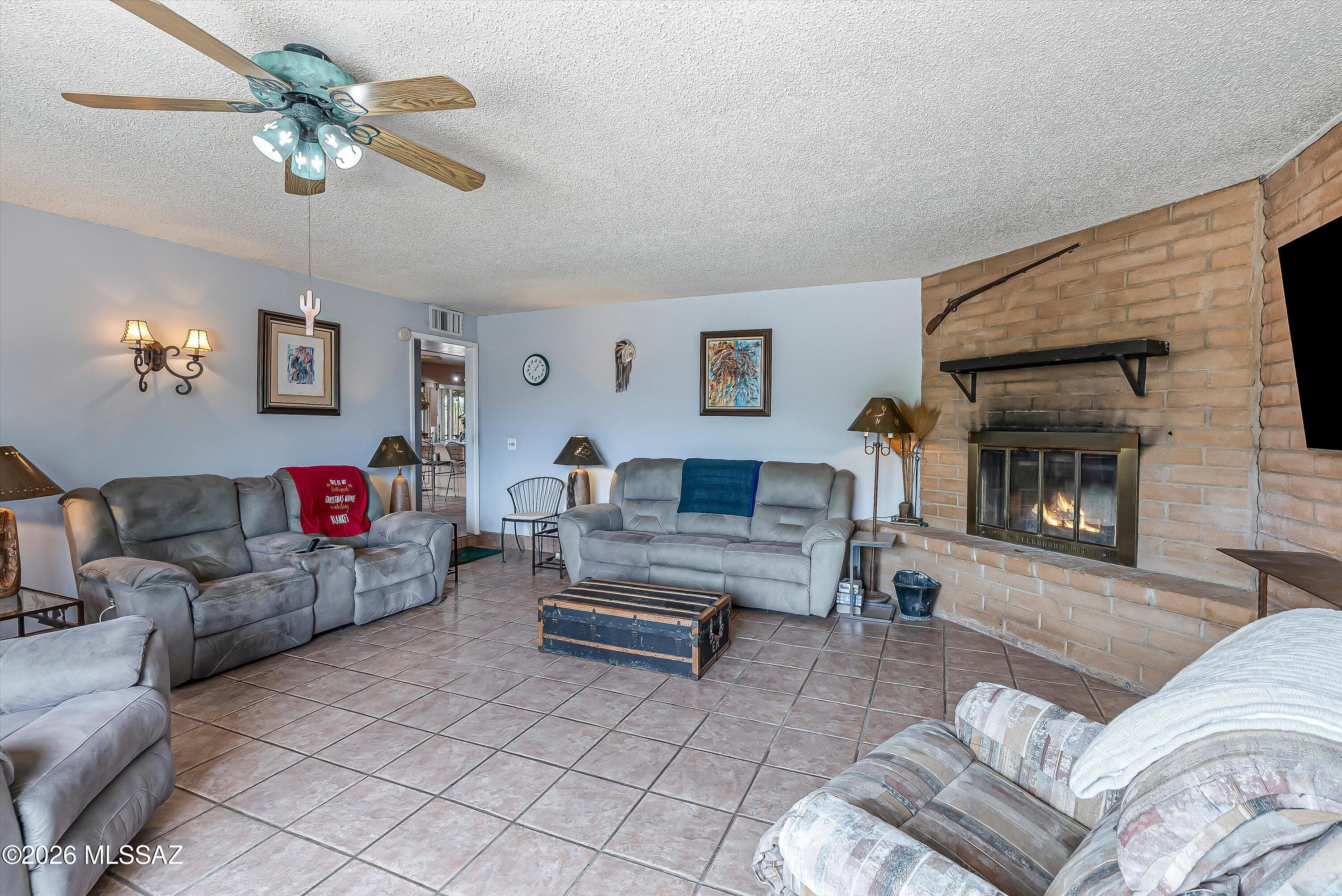 Rancho Del Este (1-128) - Residential