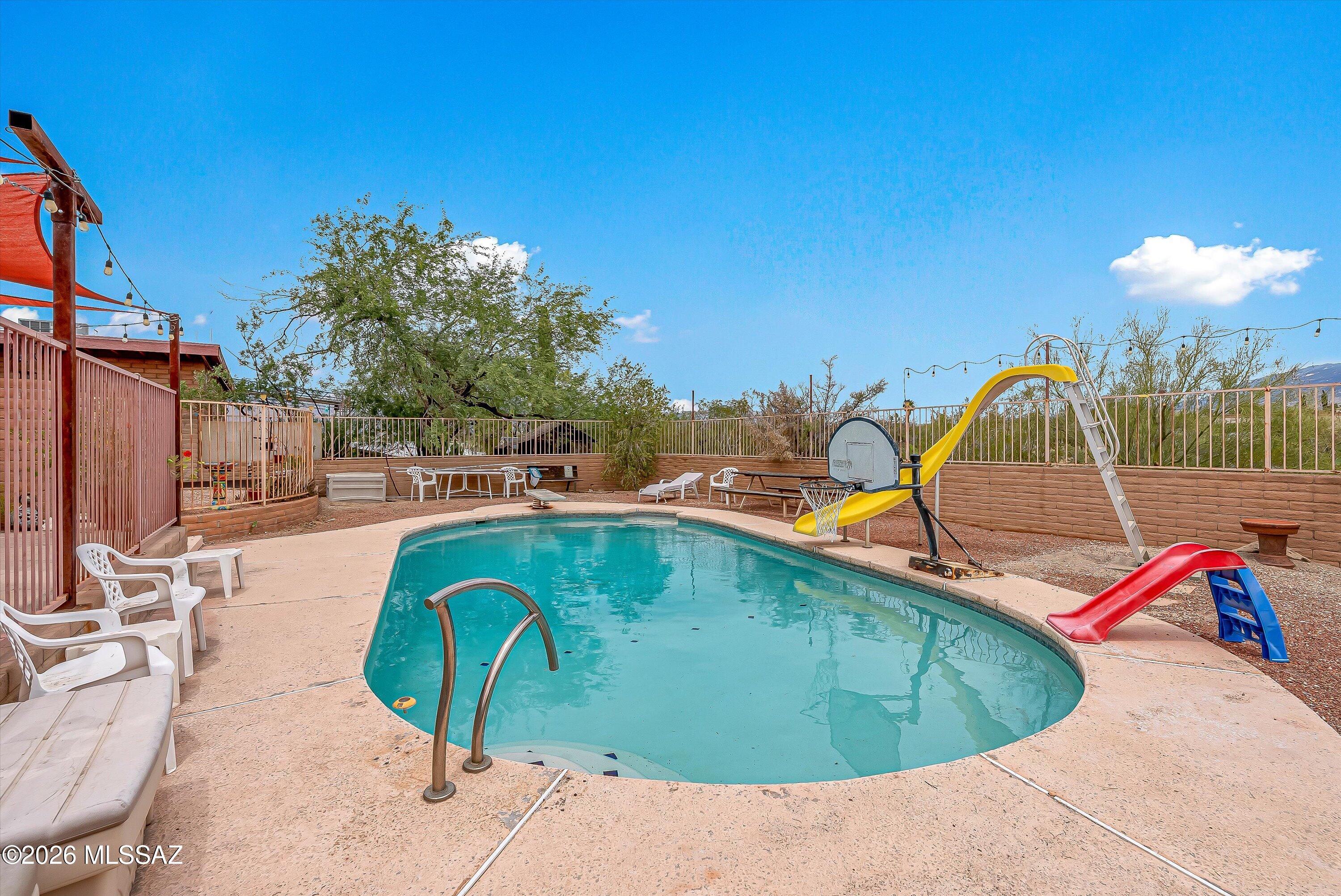 Rancho Del Este (1-128) - Residential