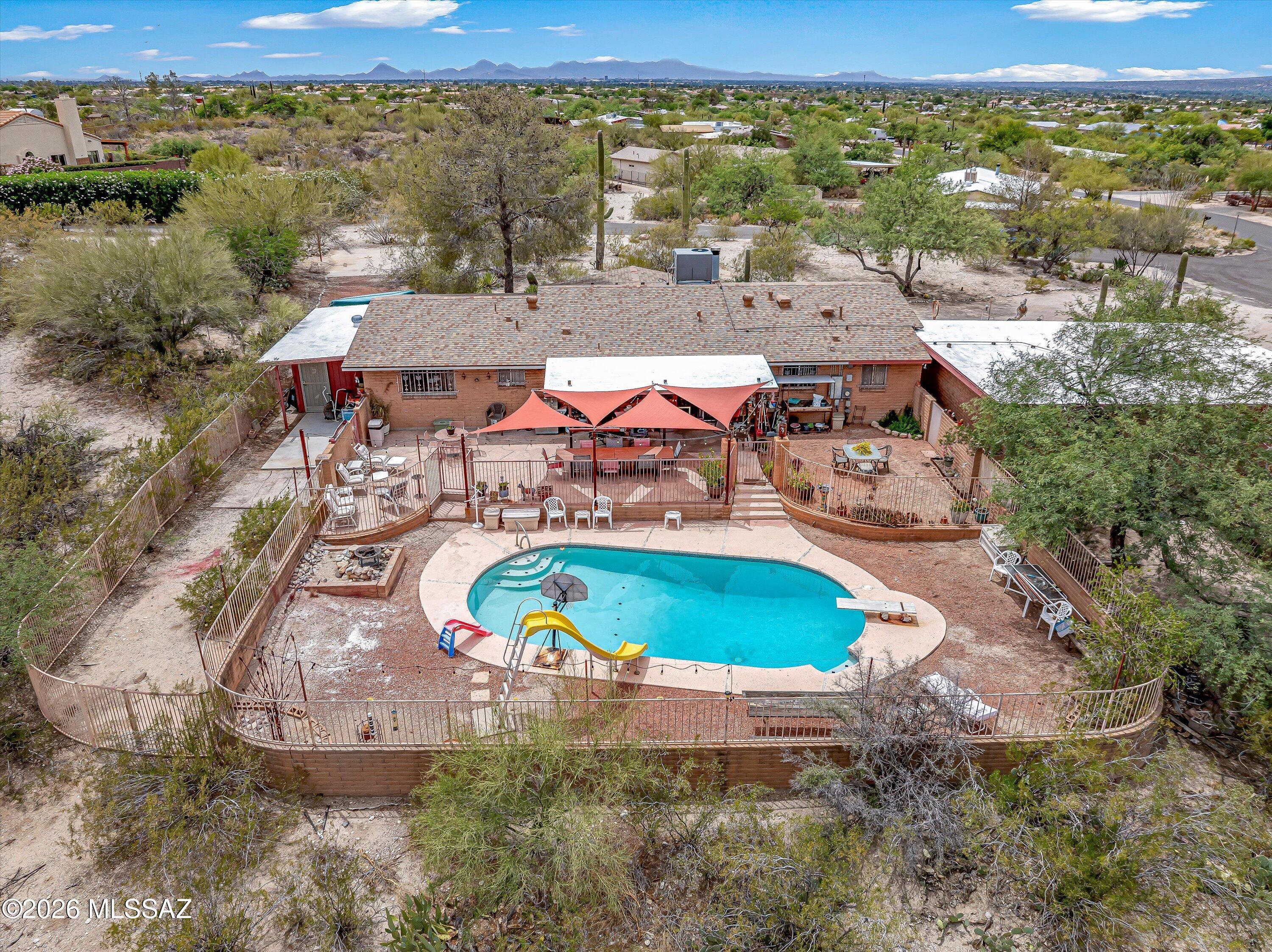 Rancho Del Este (1-128) - Residential