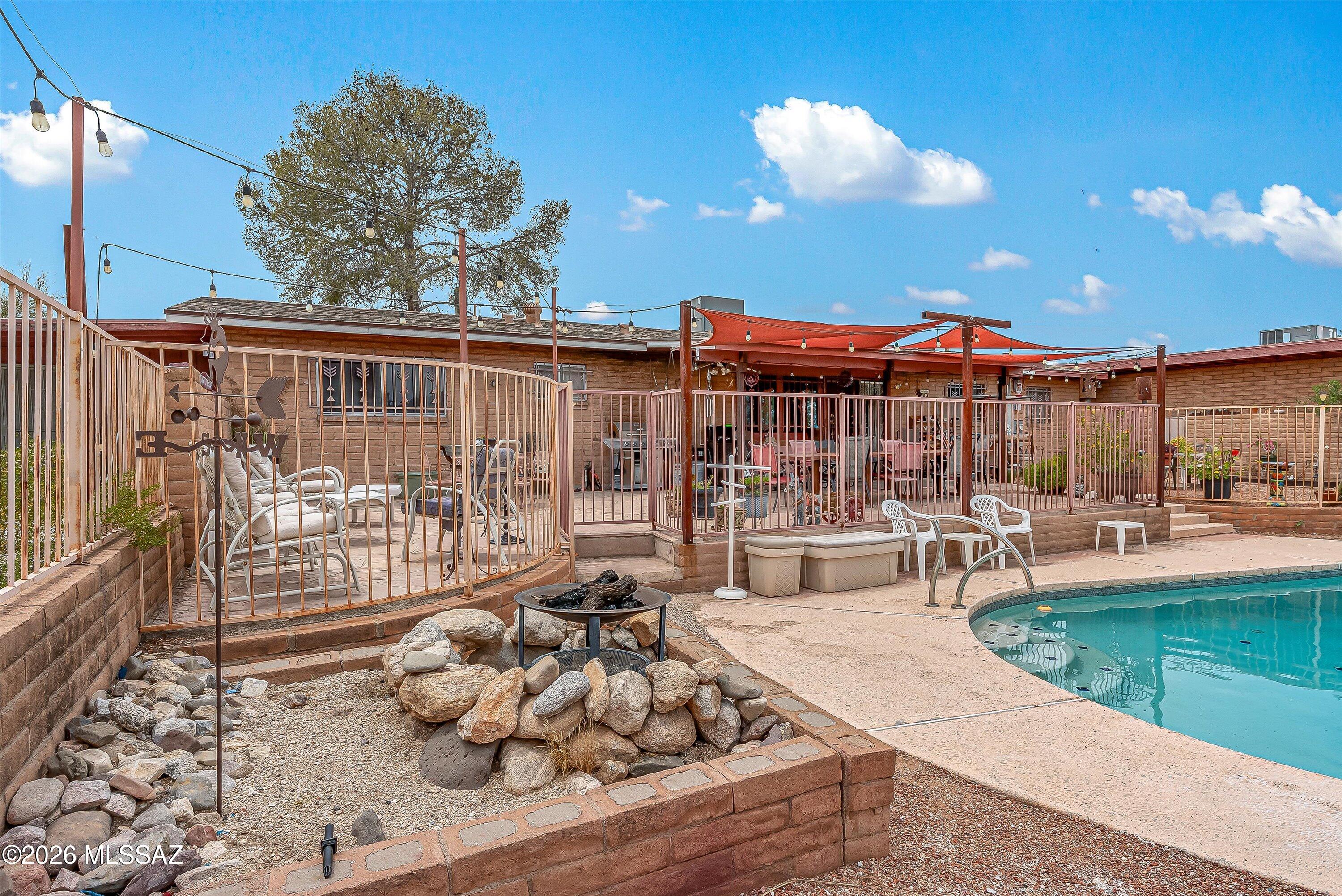 Rancho Del Este (1-128) - Residential