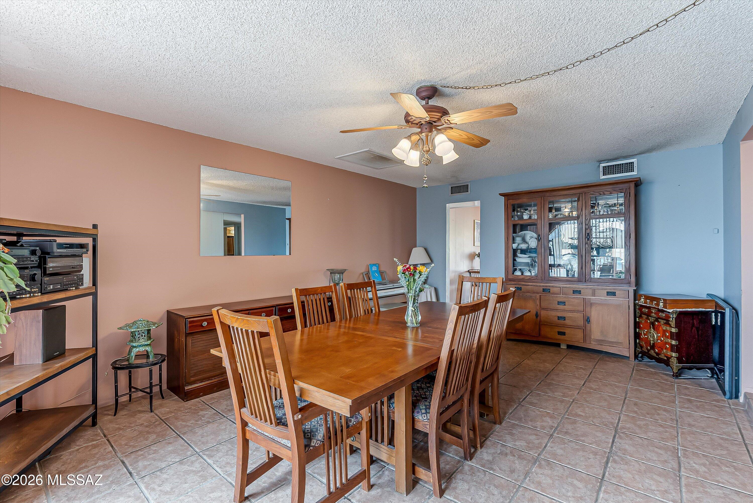 Rancho Del Este (1-128) - Residential
