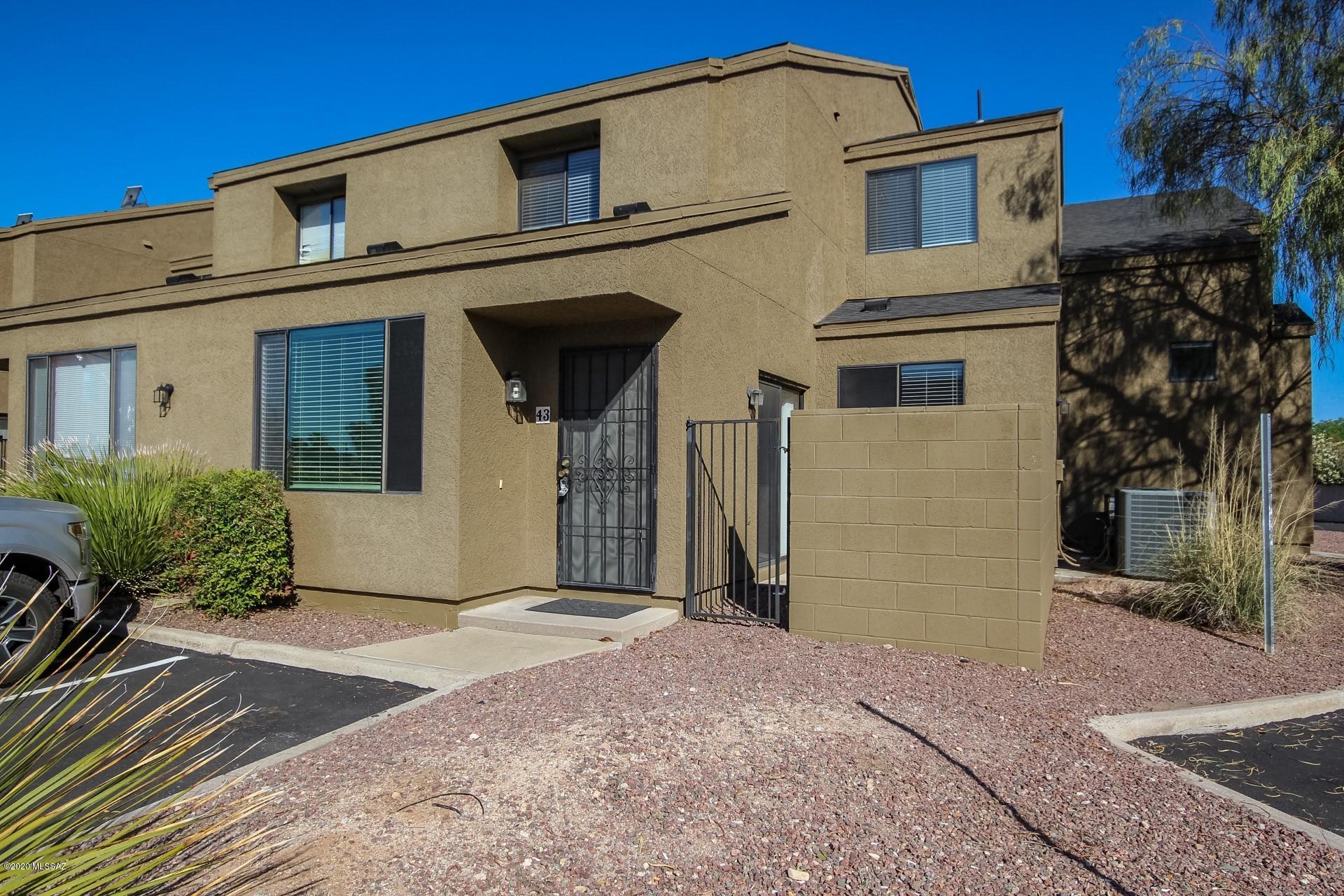 Mountain View Condos. (1-76) - Residential Lease