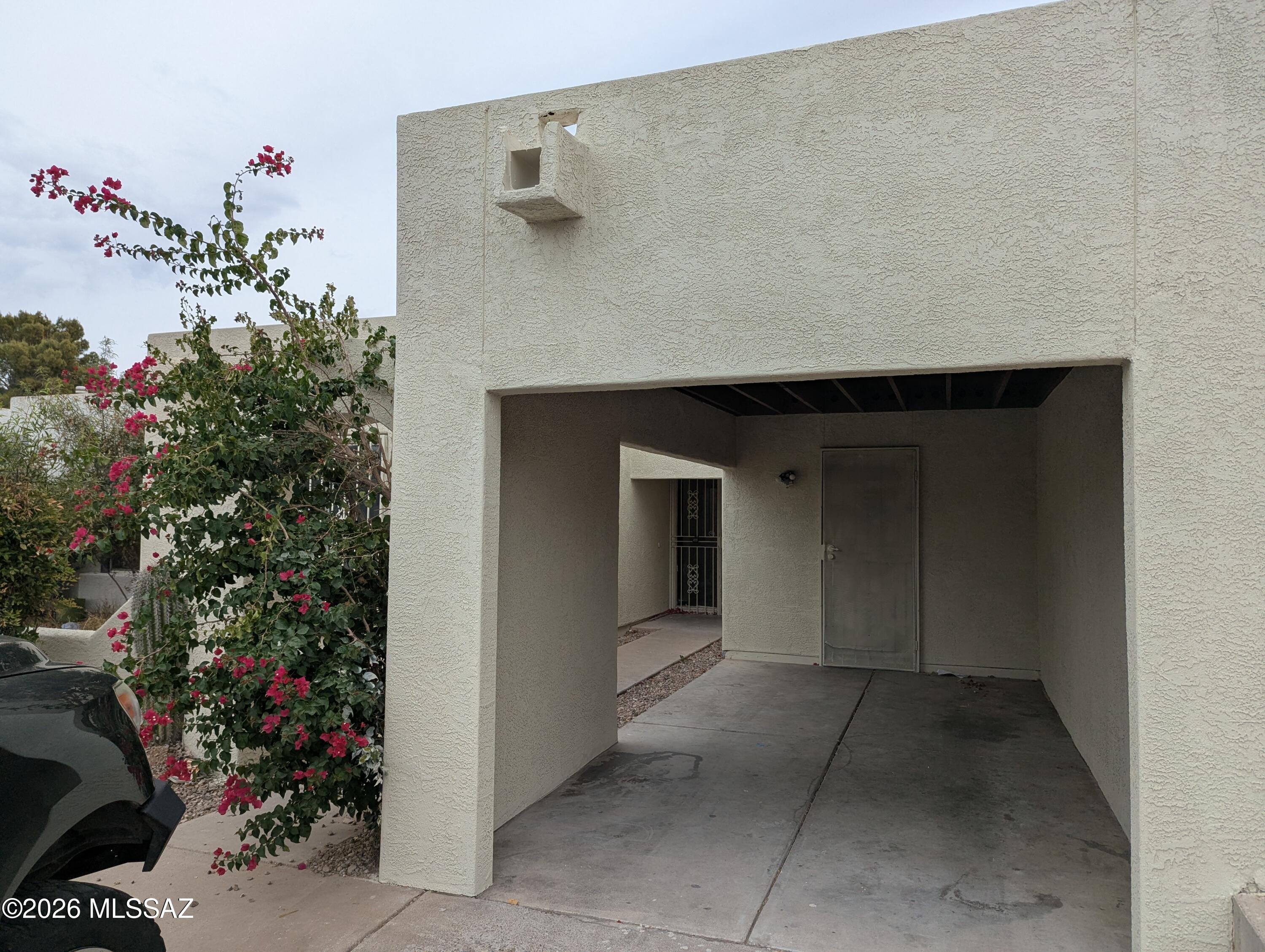 This beautifully remodeled 3-bedroom, 2-bathroom townhome offers modern living with a carport and a semi-enclosed wrought iron patio for pet safety. Located in the heart of Tucson near dining and shopping, this home is professionally managed with a ''no-nonsense'' lease: no monthly tenant benefit packages or admin fees. Move-in costs are just one month's deposit plus prorated rent; upfront pet fees are waived. 

A $25 application fee applies per tenant 18+. Available 6/1/2026 (subject to change). Photos coming soon! We maintain high standards with annual pest control and thorough servicing. Pets welcome for $25 monthly pet rent (Terms apply; compliance with local animal ordinances required). Visit our website to review full application criteria and apply today.