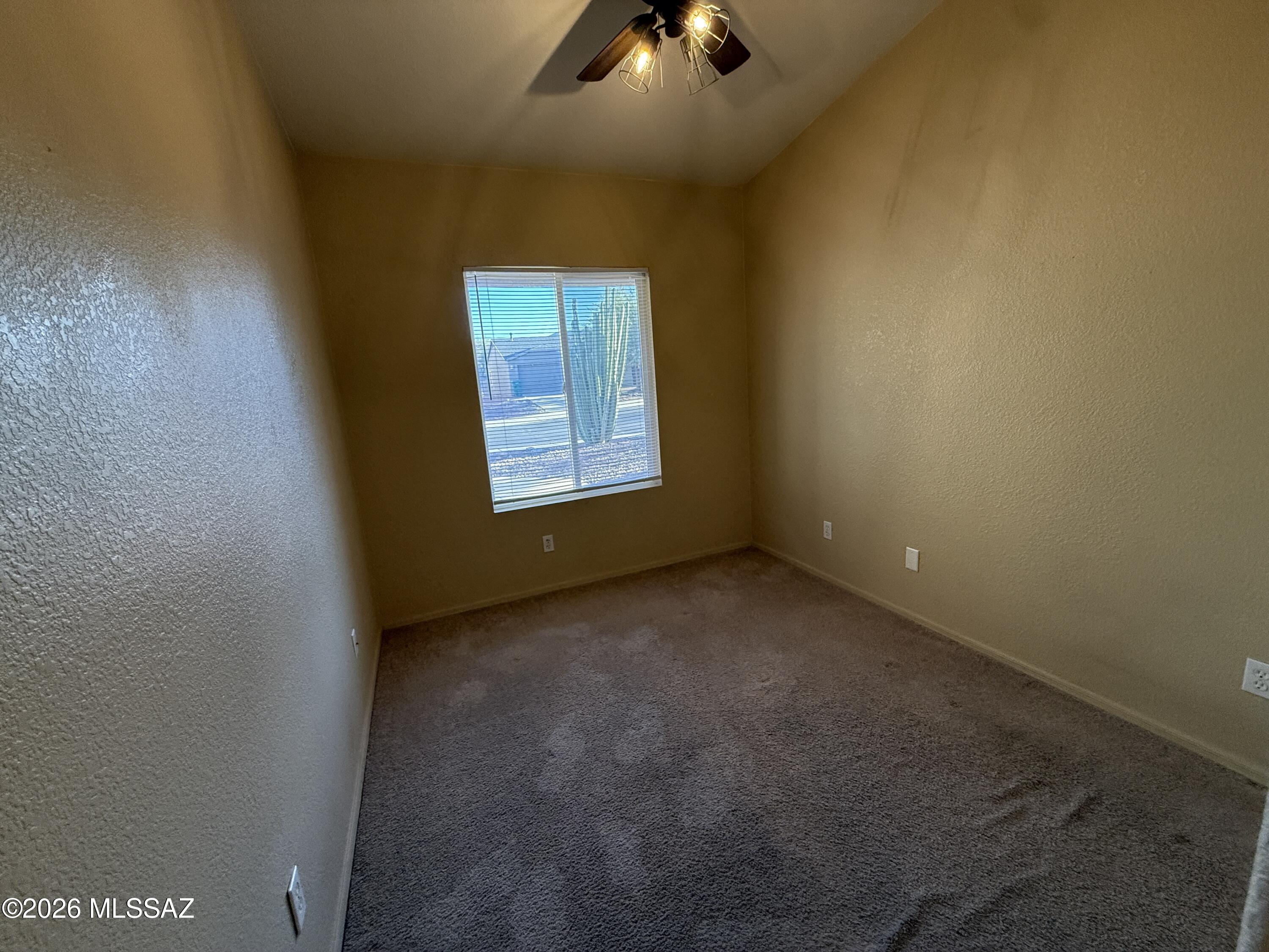 Silver Moon (1-101) - Residential
