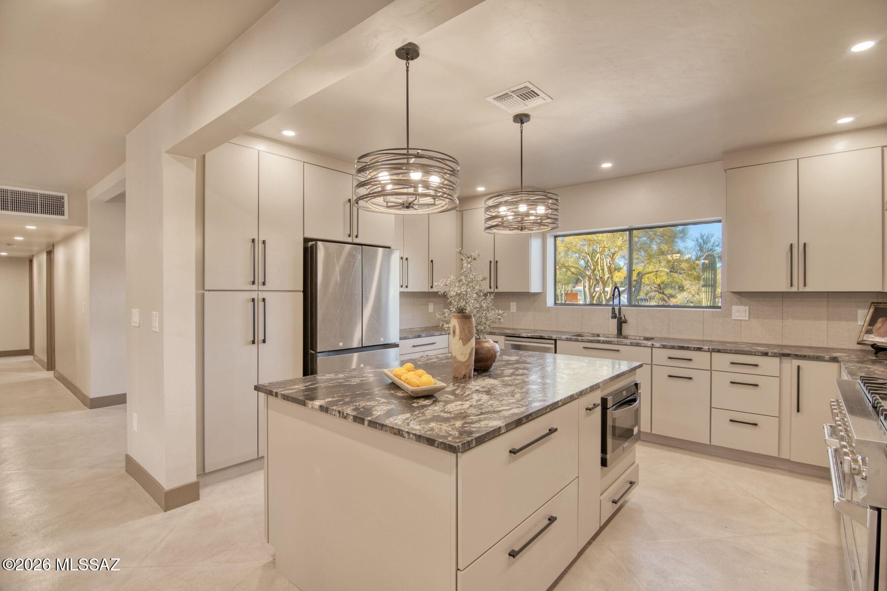 Casas Adobes Estates Resub. (1-67) - Residential